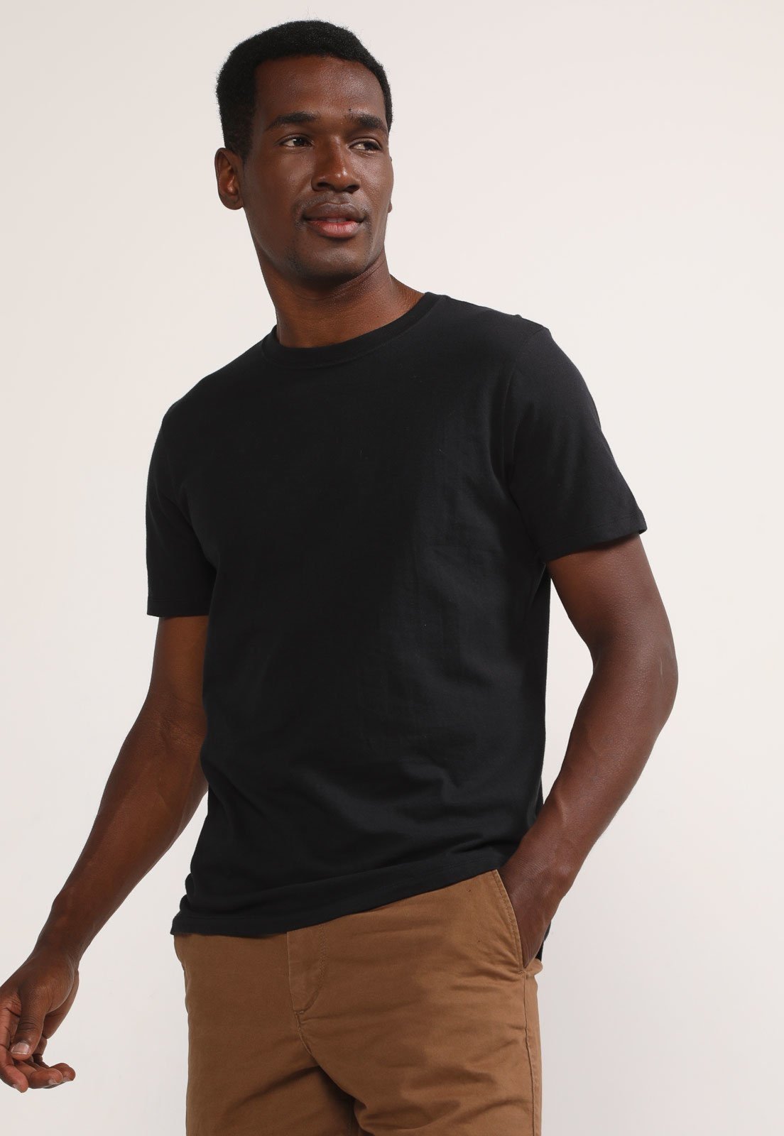 Camiseta GAP Lisa Preta