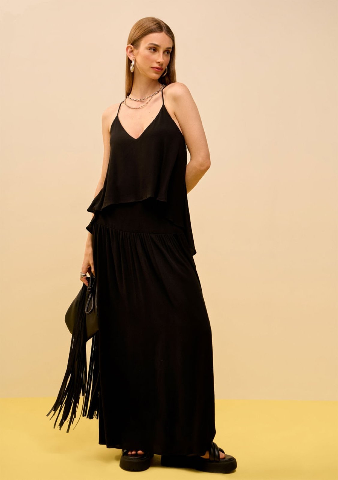 Vestido Zinco Solto Decote V Com Alça Longo Preto