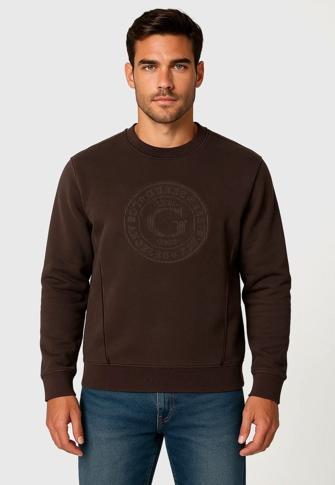 Blusa Guess de Moletom Logo Relevo Marrom
