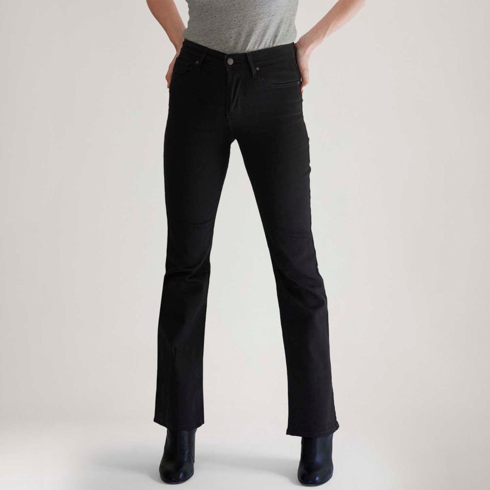 Calça Jeans Levi’s® 725 High Rise Bootcut