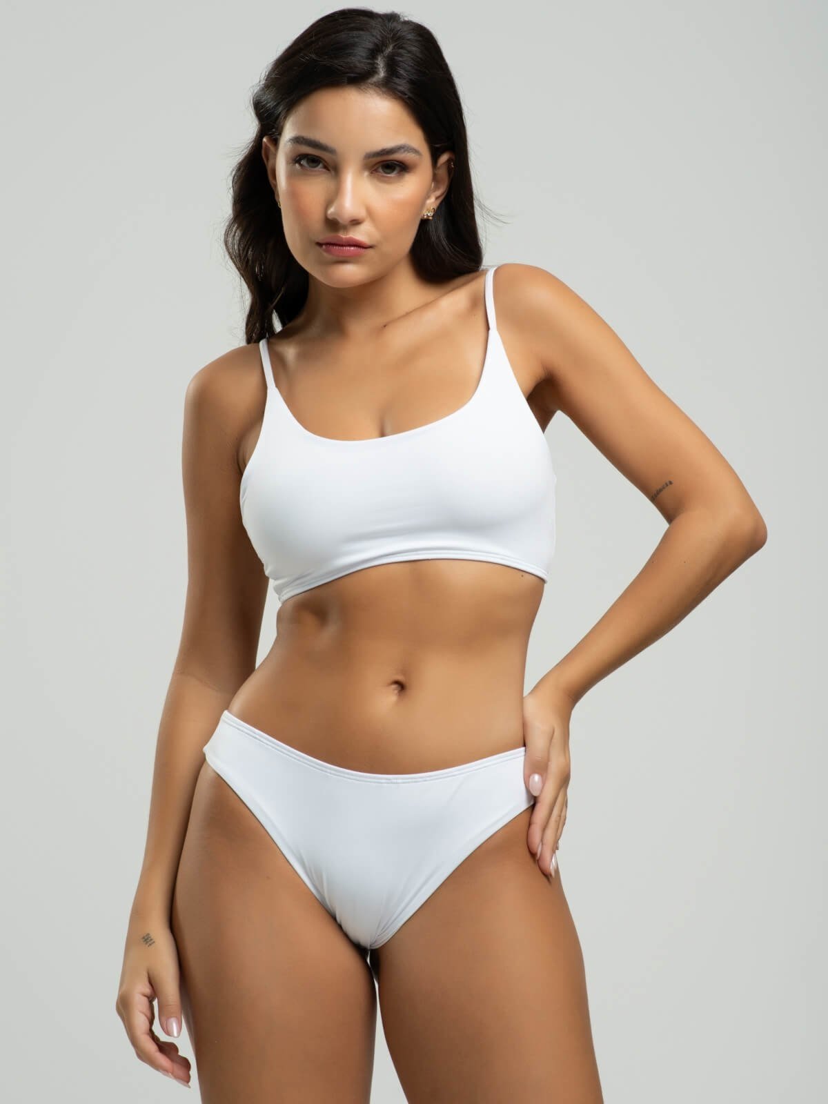 Biquini Faixa Calcinha Comum Bojo Removivel Proteção Uv 50+ Vicbela Branco
