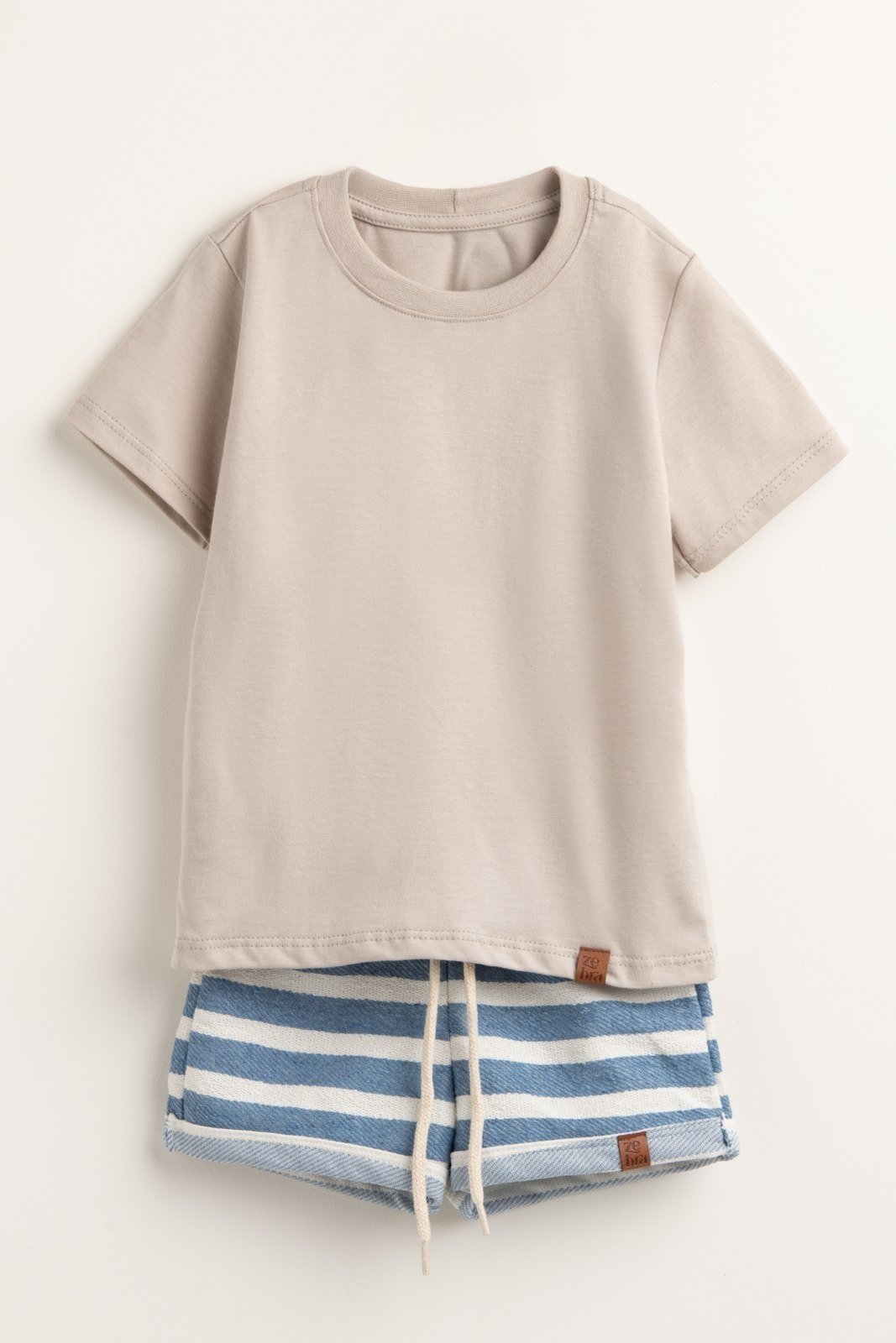 Infantil - Conjunto Unissex Com Camiseta e Short Cinza Claro Zebra&Friends