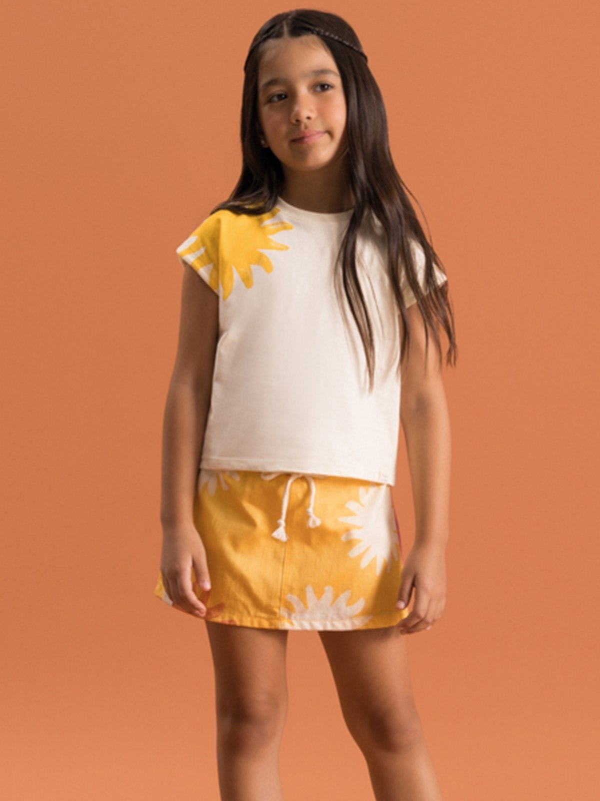 Vista 3 Infantil - Conjunto Bugbee com Saia em Tecido de Algodão com Lyocel Estampado amarelo/off-white Bugbee amarelo/off-white