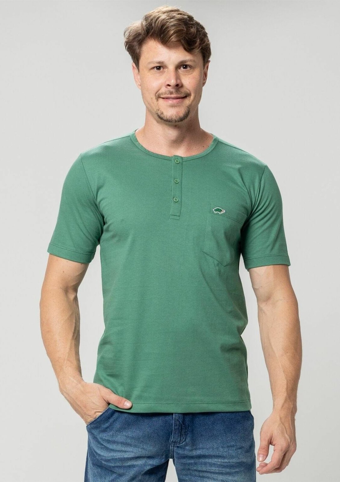 Camiseta Masculina com Botões | Pau a Pique Verde