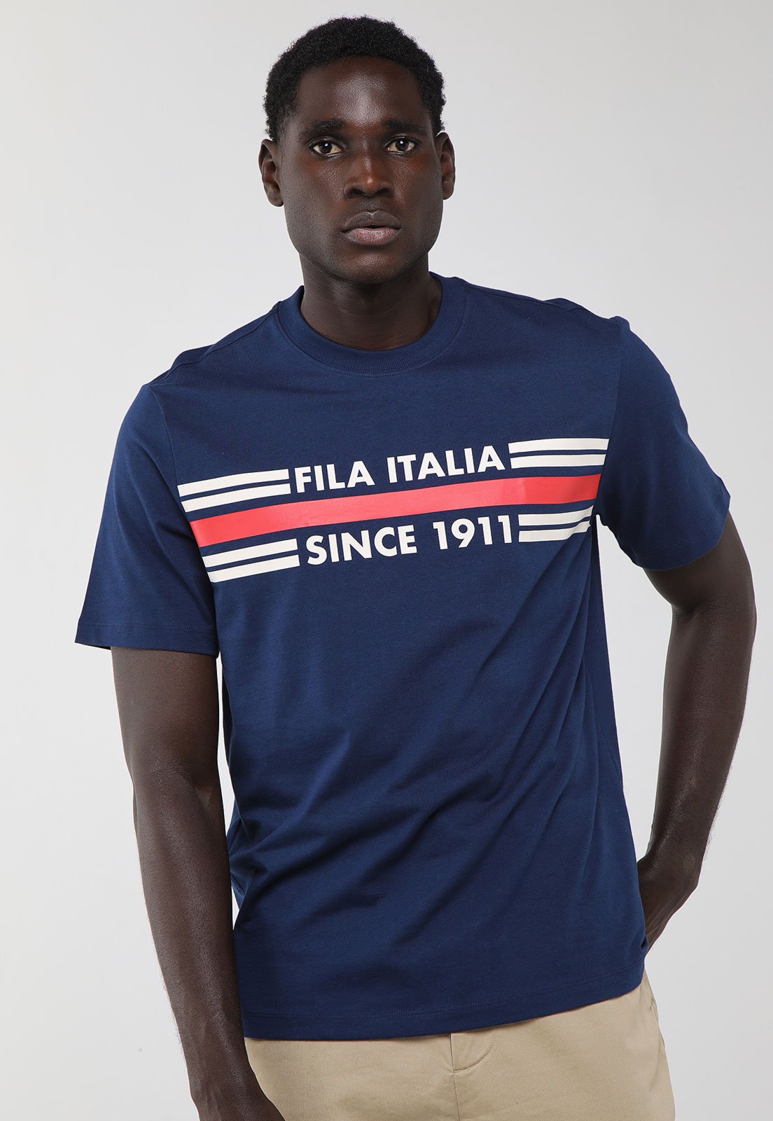 Vista 2 Camiseta Masculina Fila Comfort 1911 GT azul marinho Fila azul marinho