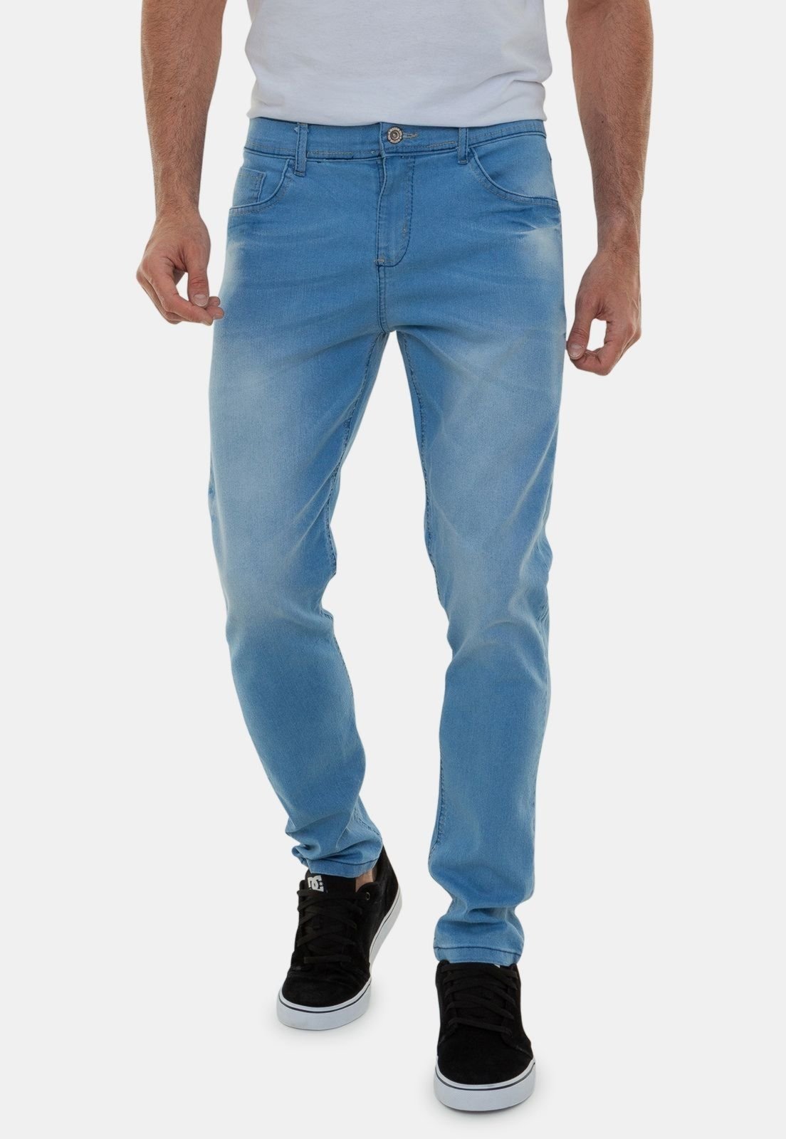 Calça Jeans Masculina Versatti Reta Tradicional Lavagem Azul Claro Moscou