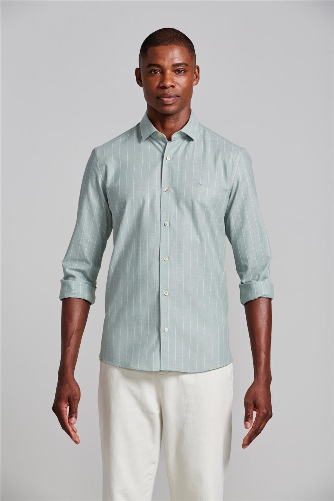HIGHSTIL Camisa Slim Fit Listrada - Verde