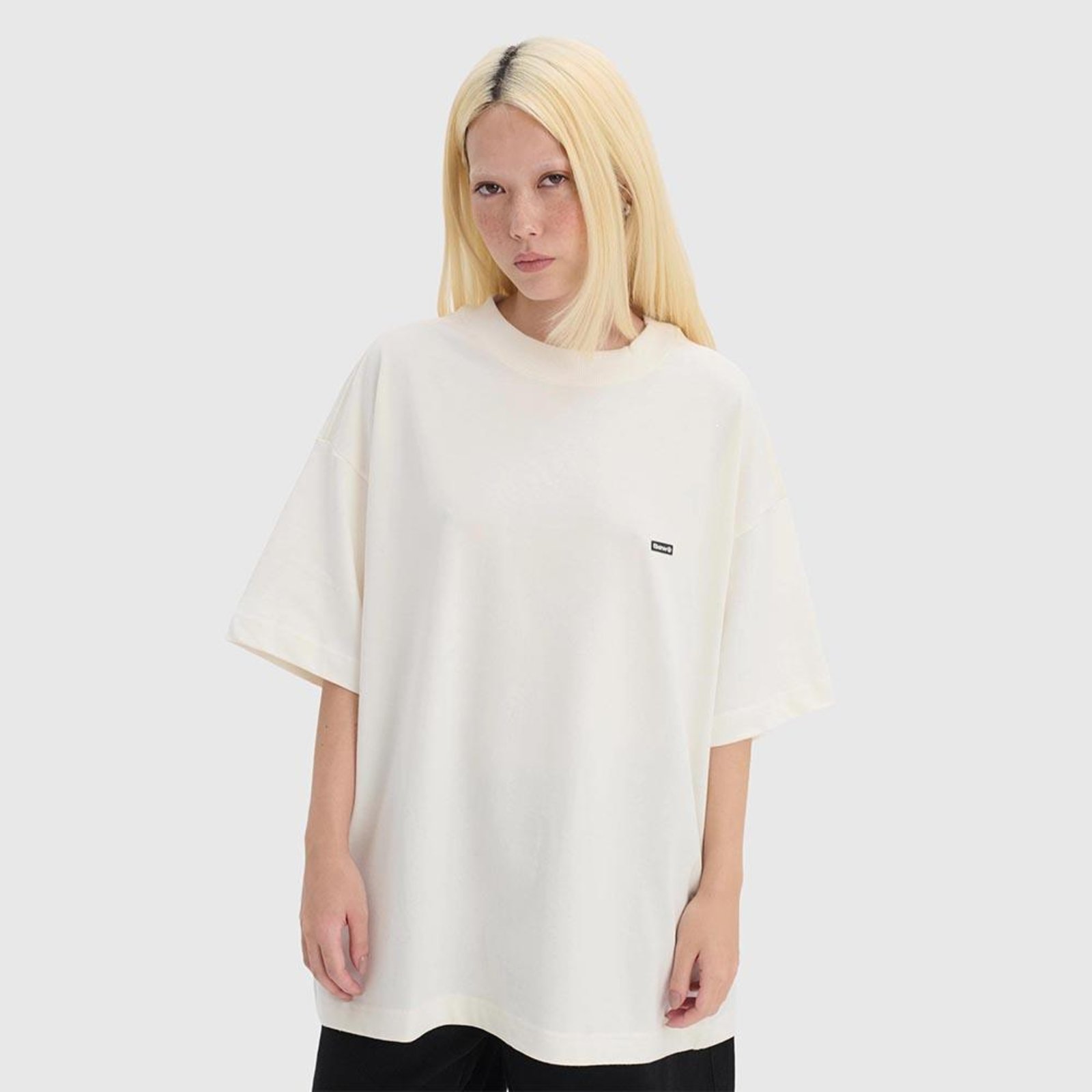 CAMISETA OVERSIZED BOX LOGO Off-white