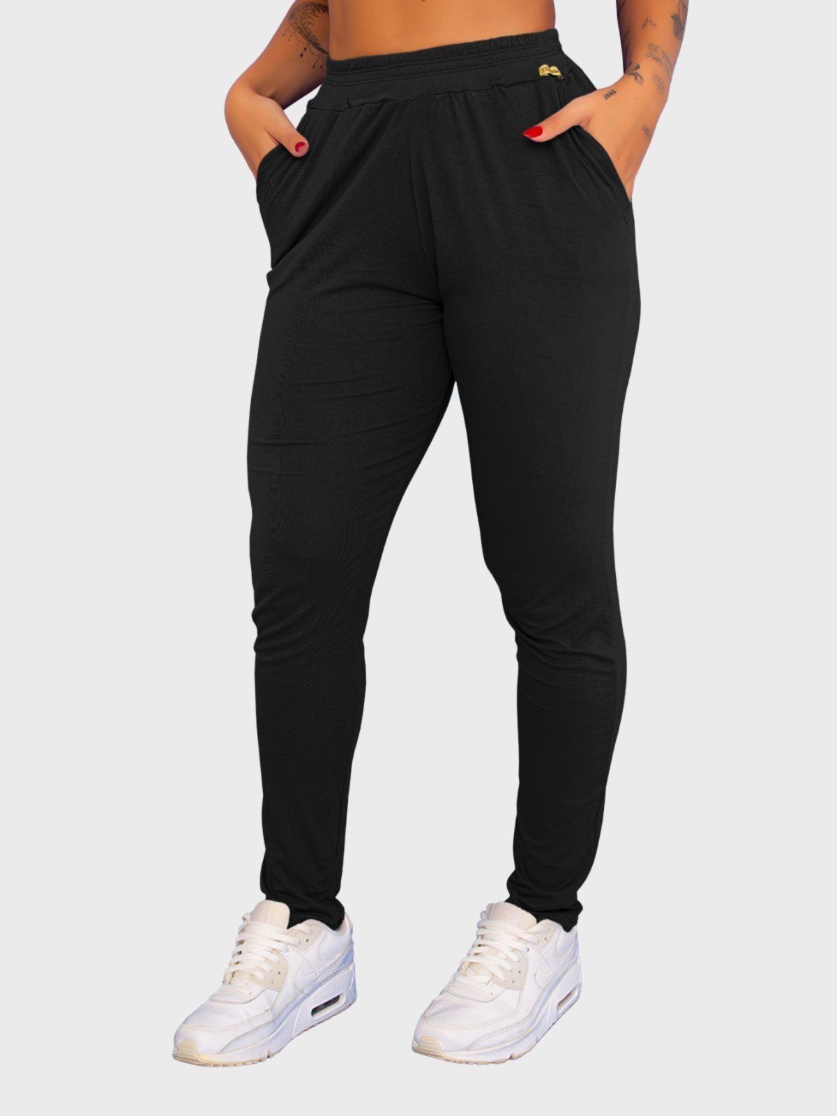 Calça Viscolycra Tarelles Soltinha Bolso Preto
