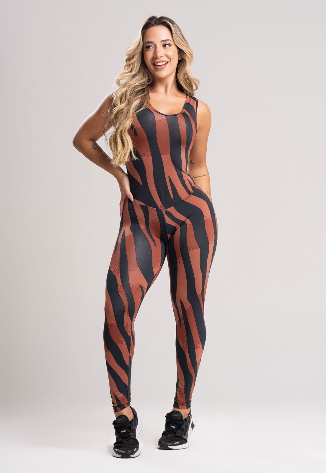 Macacão MVB Modas Longo Suplex Fitness Estampado Safari