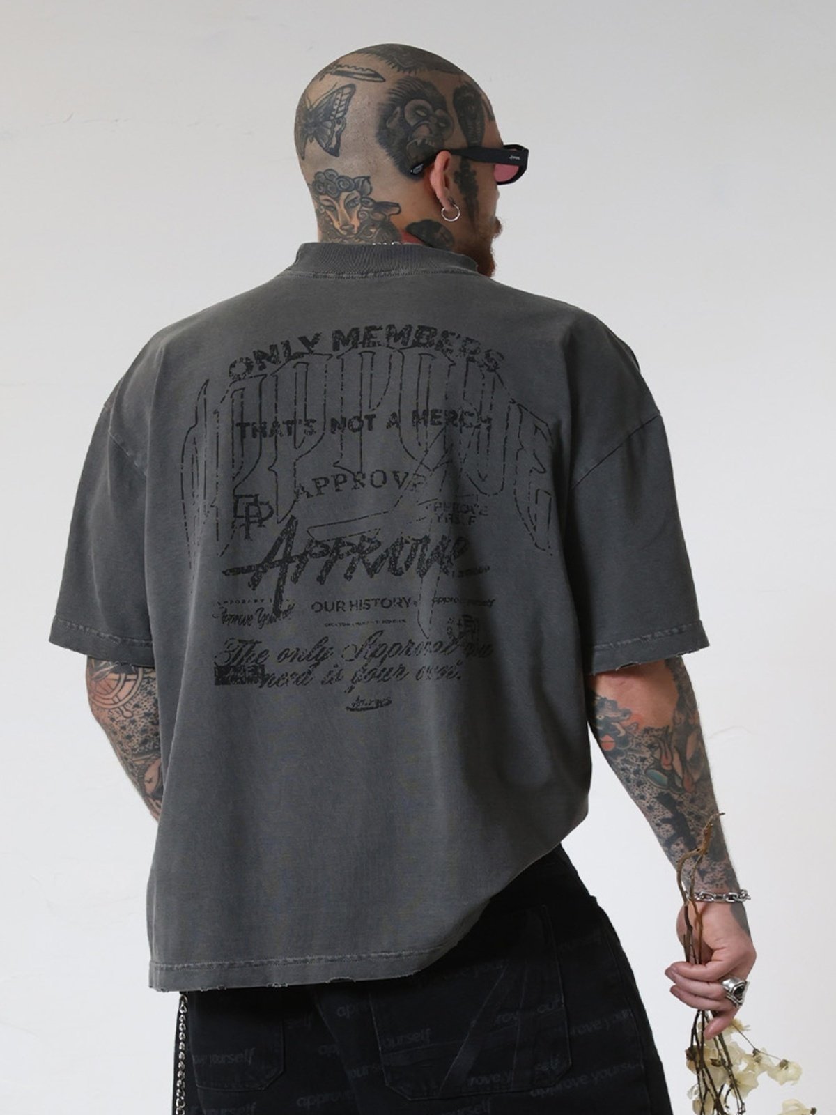 CAMISETA HUGE APPROVE ONLY II - CINZA