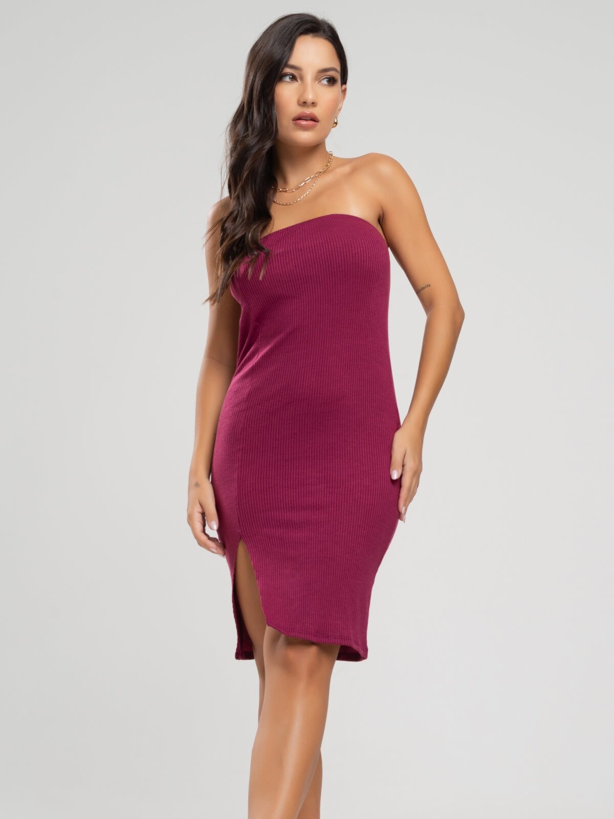 Vestido Tomara Que Caia Canelado Fenda Lateral Moda Casual Feminina Vicbela Vinho