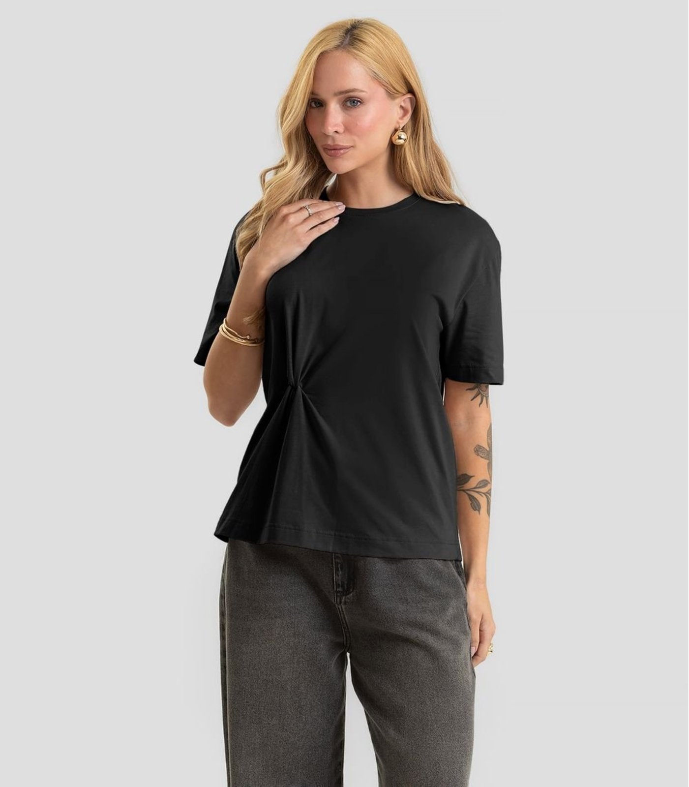Camiseta Feminina Cotton Leve Com Torção Dianna Preto
