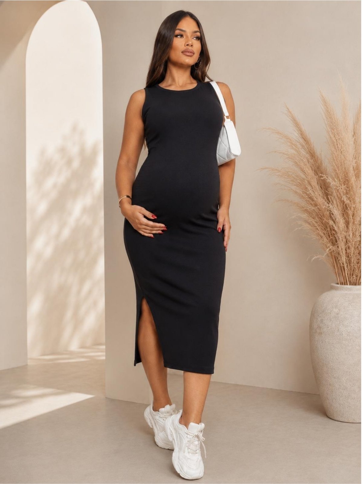 Vestido Casual Materno Gestante Gravidez Preto de Ribana de Algodão Alta Elasticidade Confortavel e Fenda Lateral Sem Manga