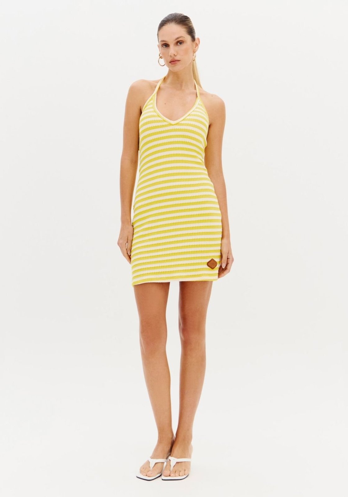 Vestido Curto Frente Única Decote V Sport Easy