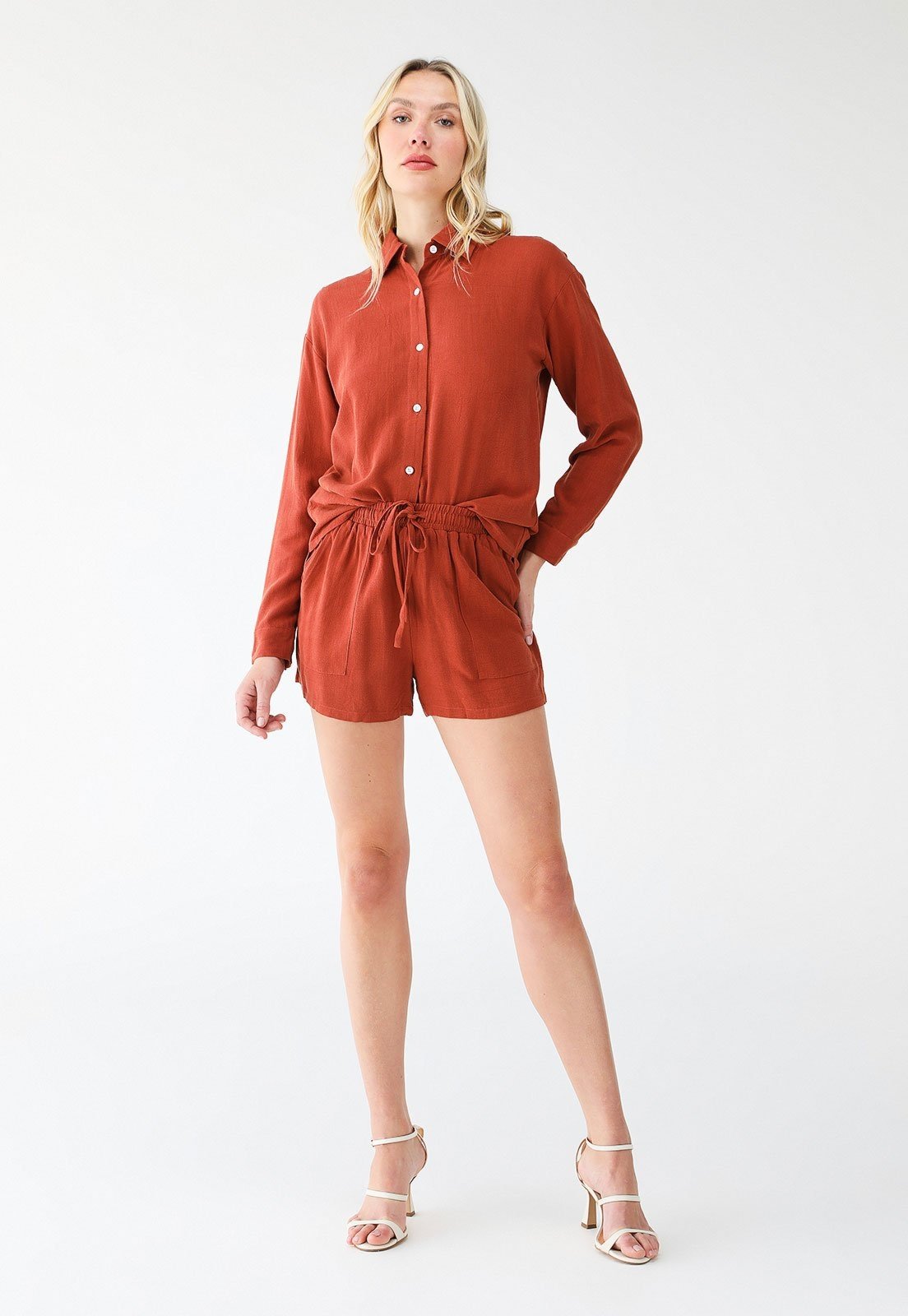 Conjunto Feminino De Linho 77vs Levosch Camisa e Shorts Marrom