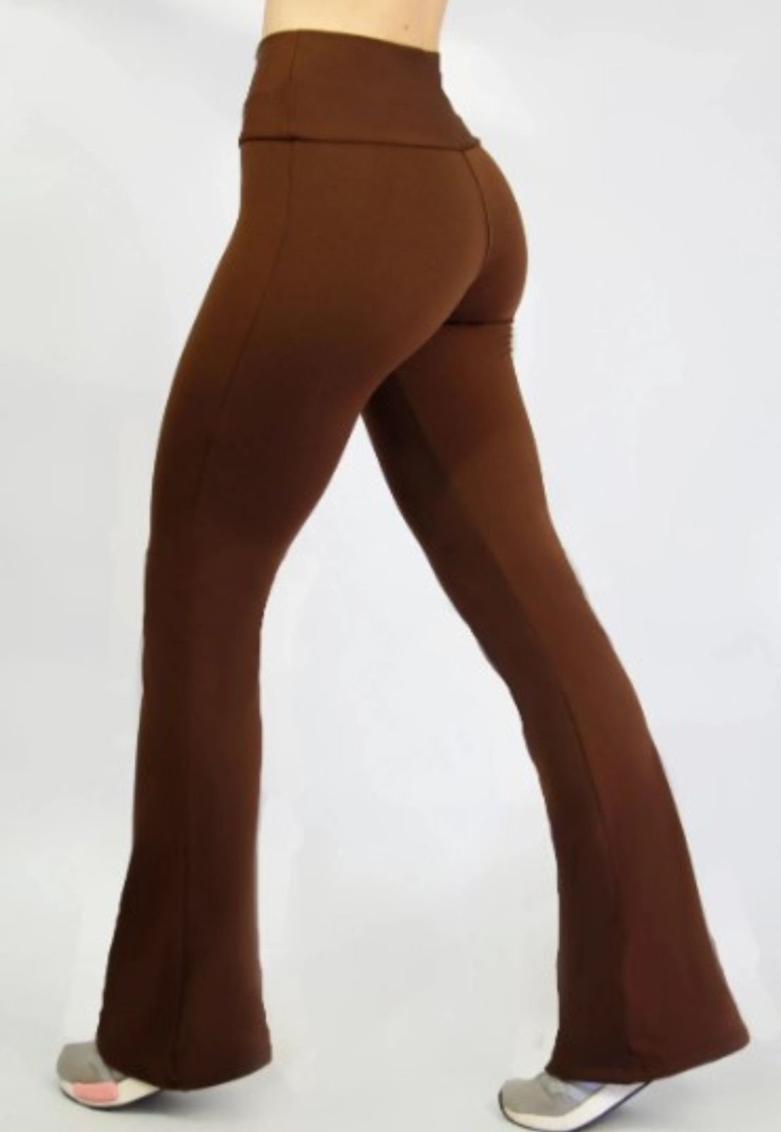 Calça Flare Peluciada Serra e Mar Modas Bailarina Boca De Cino Marrom