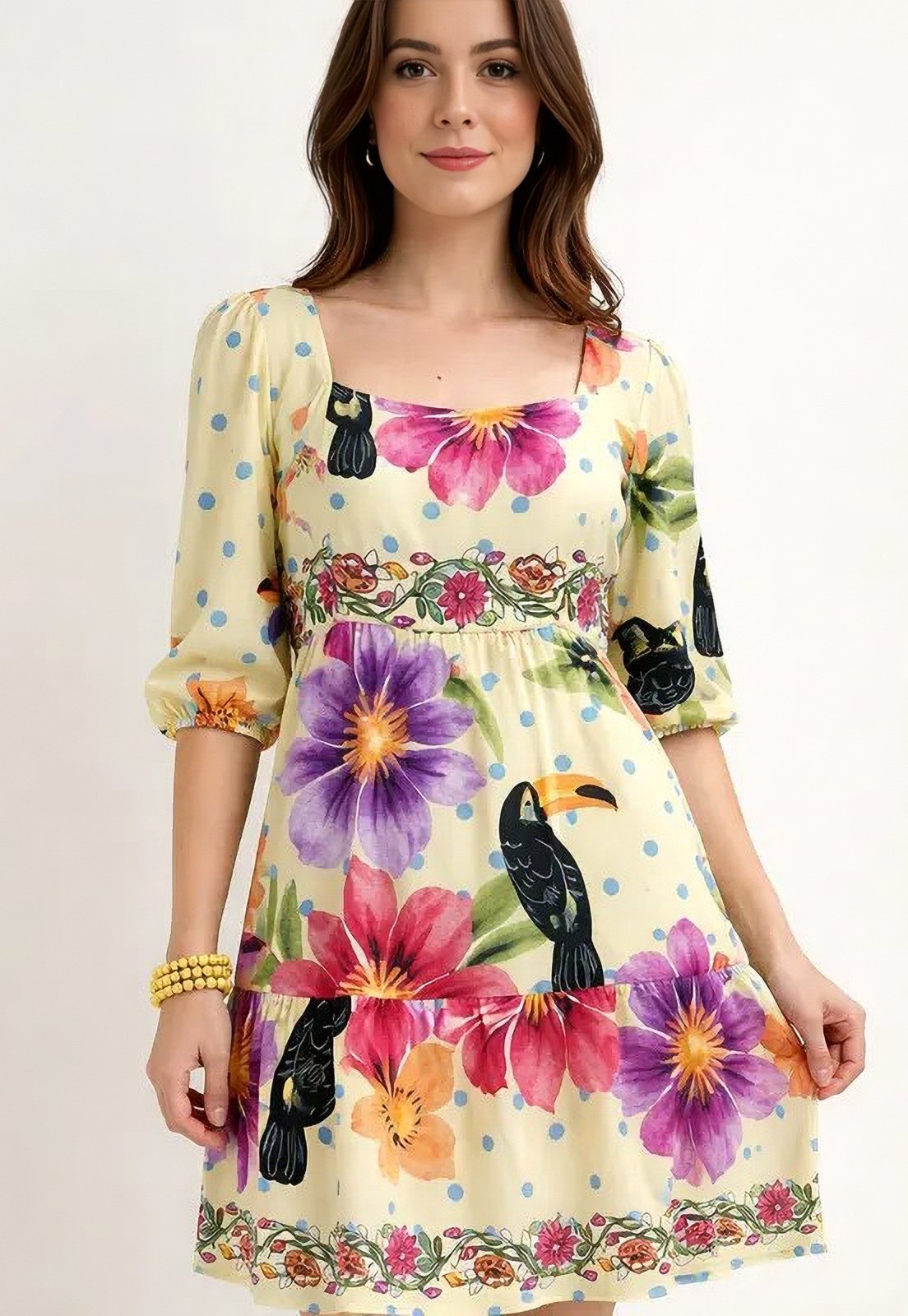 Vista 3 Vestido CabanaFree Curto Manga 3/4 Estampa Jardim do Cerrado Cabanafree amarelo/estampado