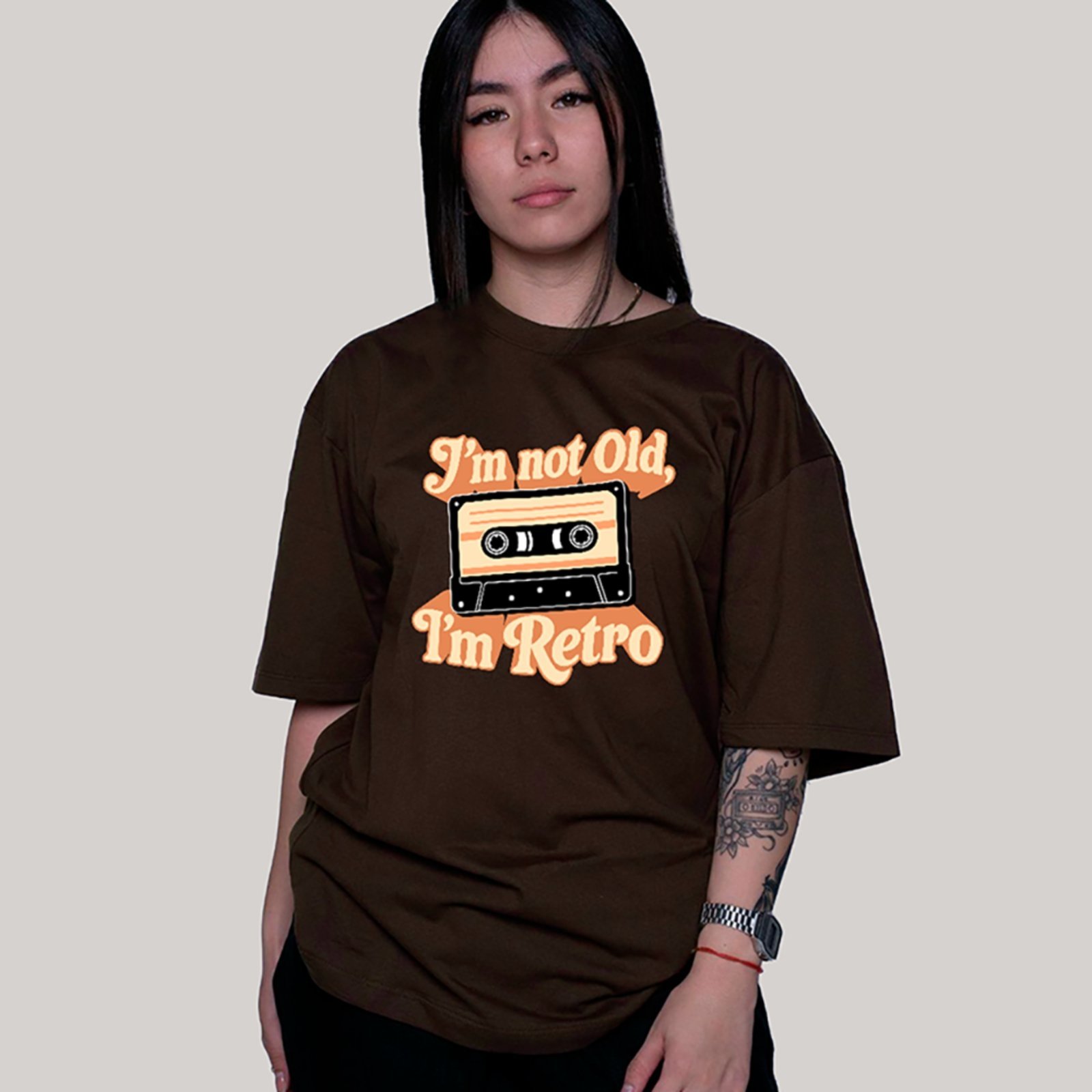 Camiseta Ousy Unissex Streetwear I’m Not Old I’m Retro Vintage Oversized Marrom