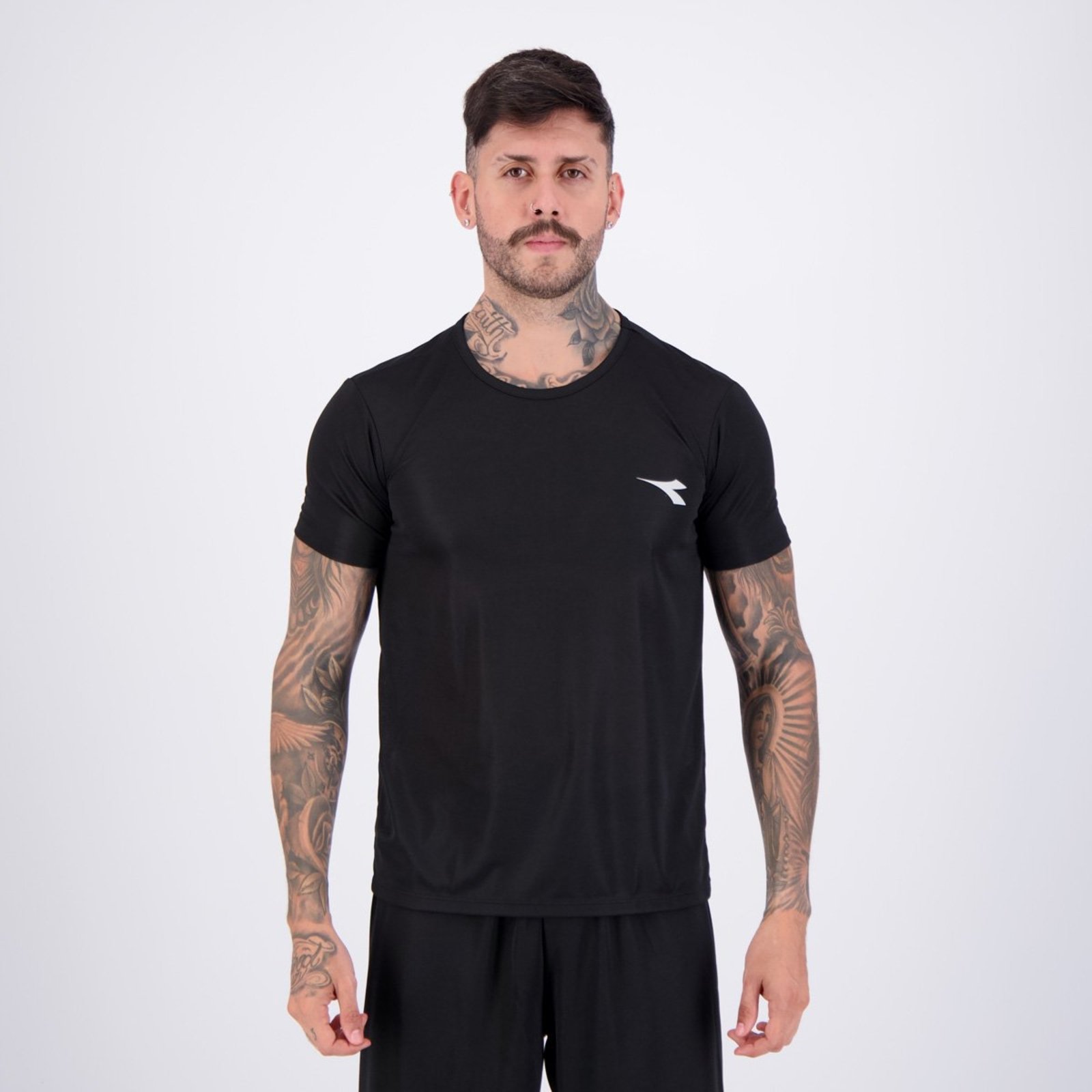 Camiseta Diadora Logo Preta