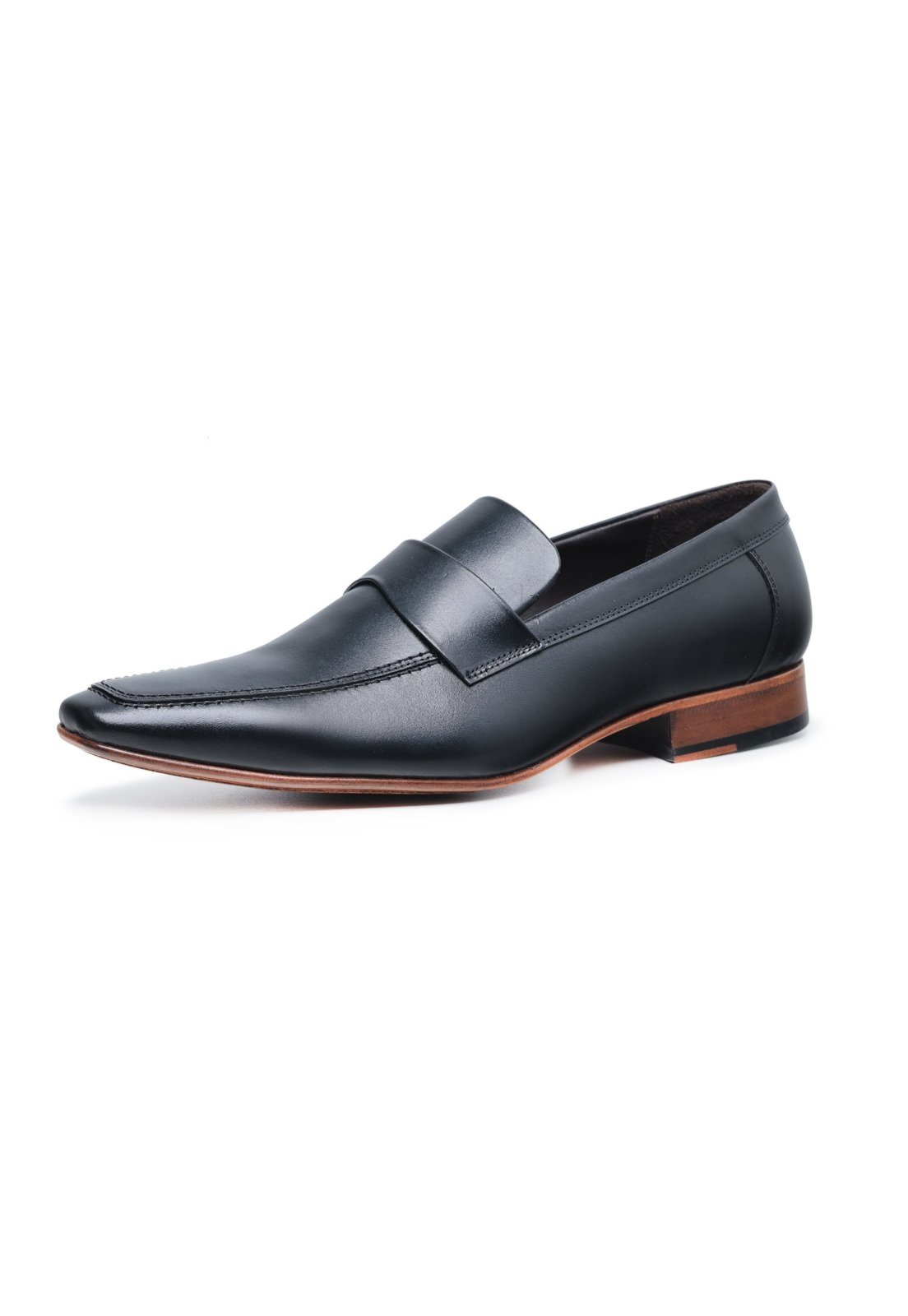 Sapato Loafer Penny Masculino Malbork Em Couro Liso Preto 1312 Preto