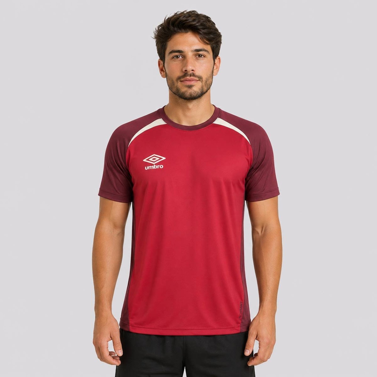 Camiseta Umbro Adamant Bordô
