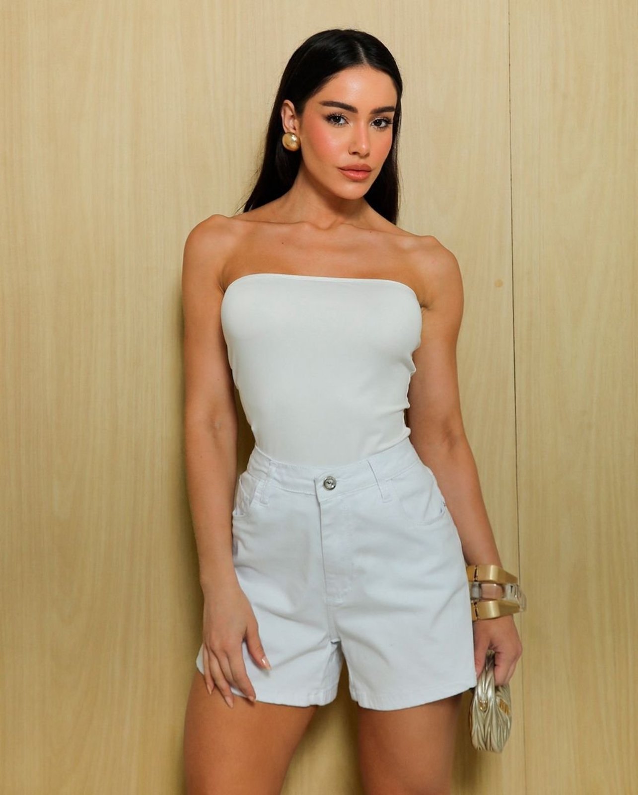 Shorts Jeans Mom Feminino Cintura Alta Básico com Elastano 70201 Branca Consciência