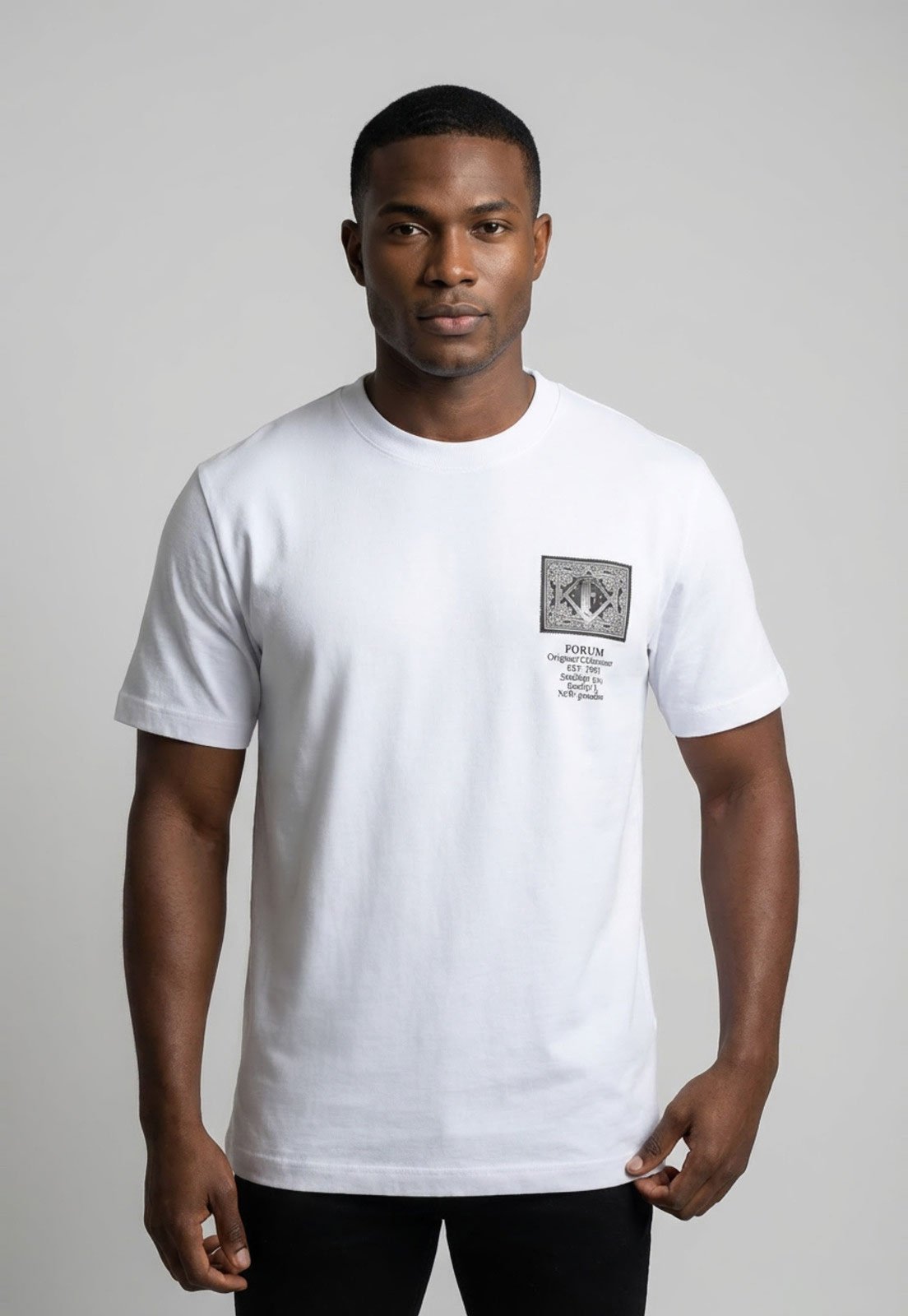 Camiseta Masculina Forum Estampa Frontal Branca