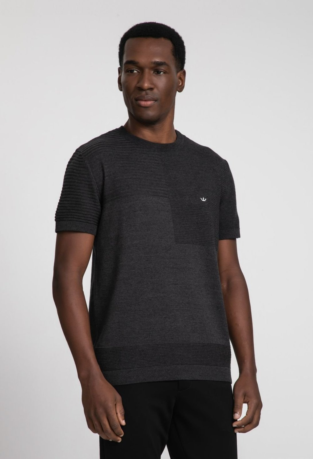 Camiseta Docthos Slim Tricot Bloco De Textura Camiseta Manga Curta Docthos Slim Tricot Bloco De Textura 003 Preto M