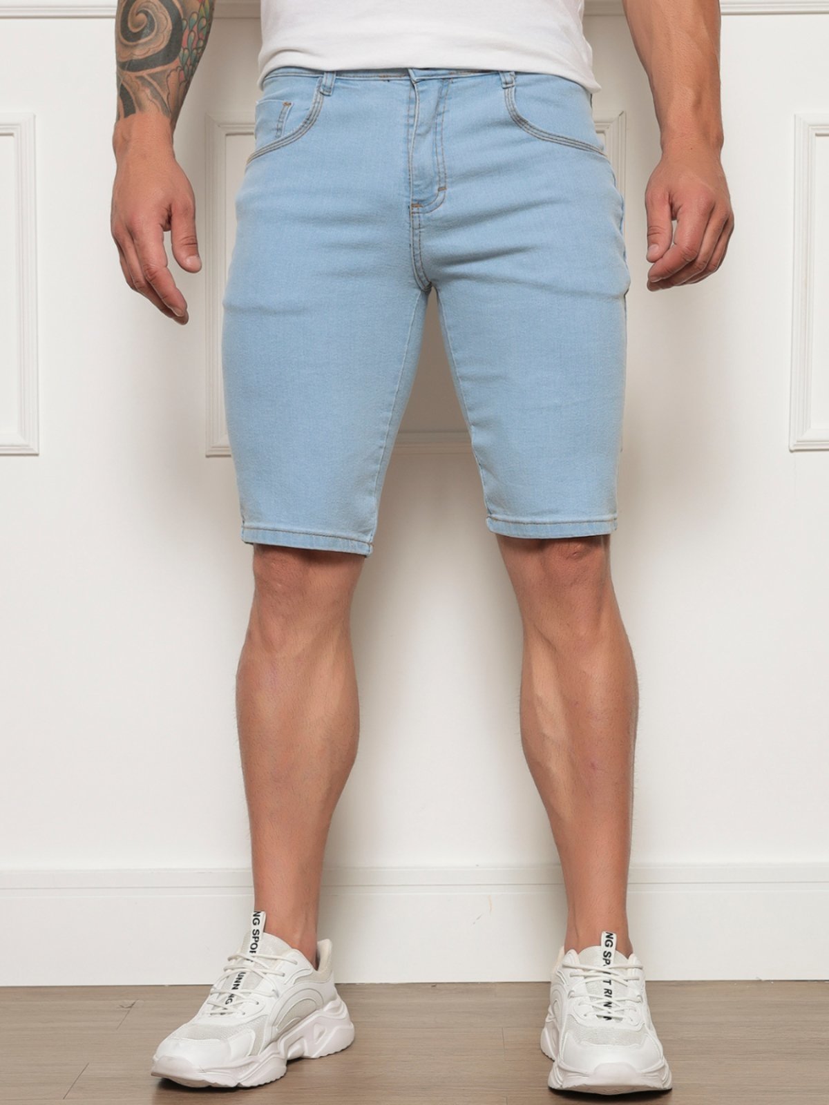 Bermuda Jeans Delavê Masculina Azul Claro