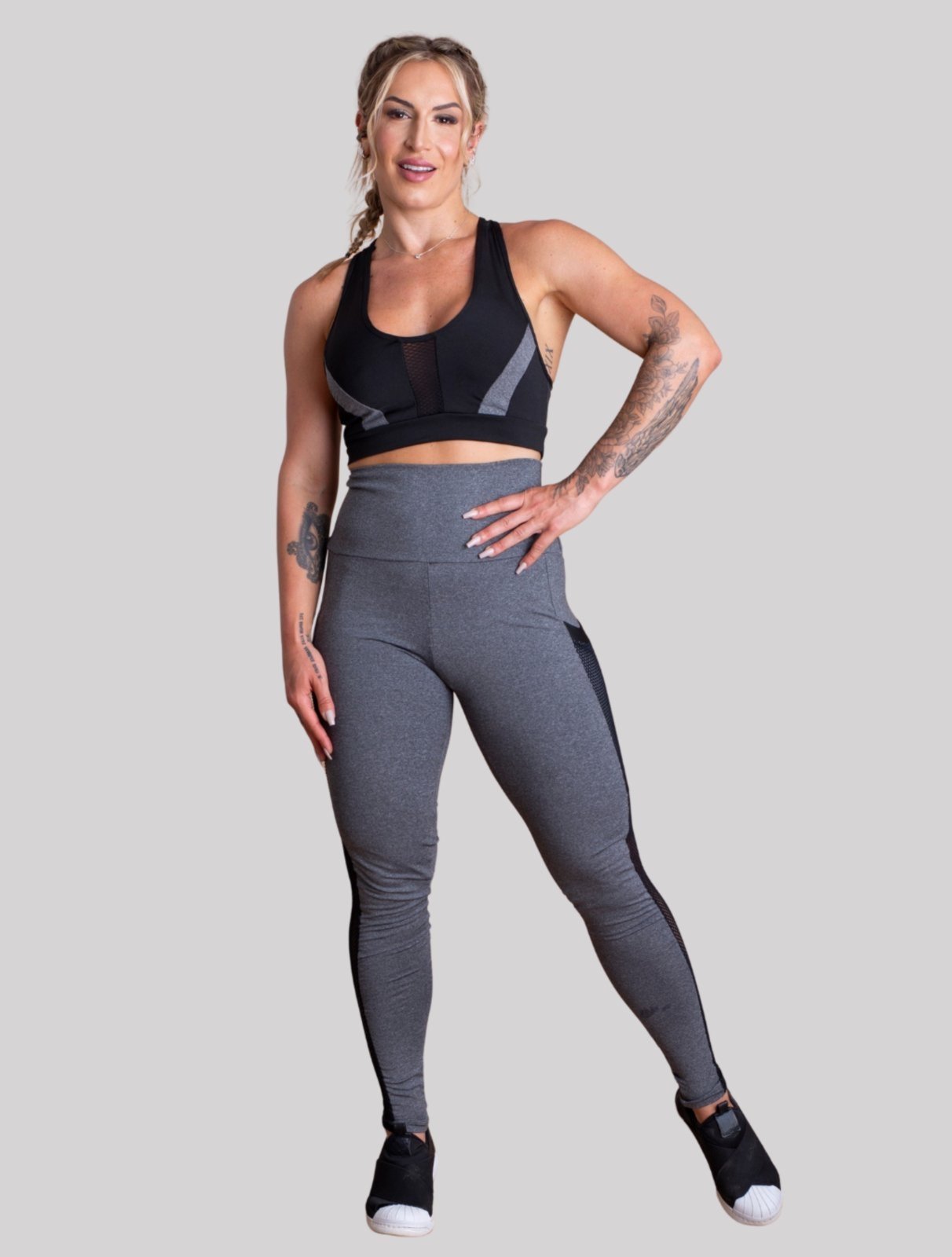 Conjunto Feminino Fitness GJR Modas Calça Legging Cintura Alta Com Bolso Tela E Top Nadador Academia Cinza