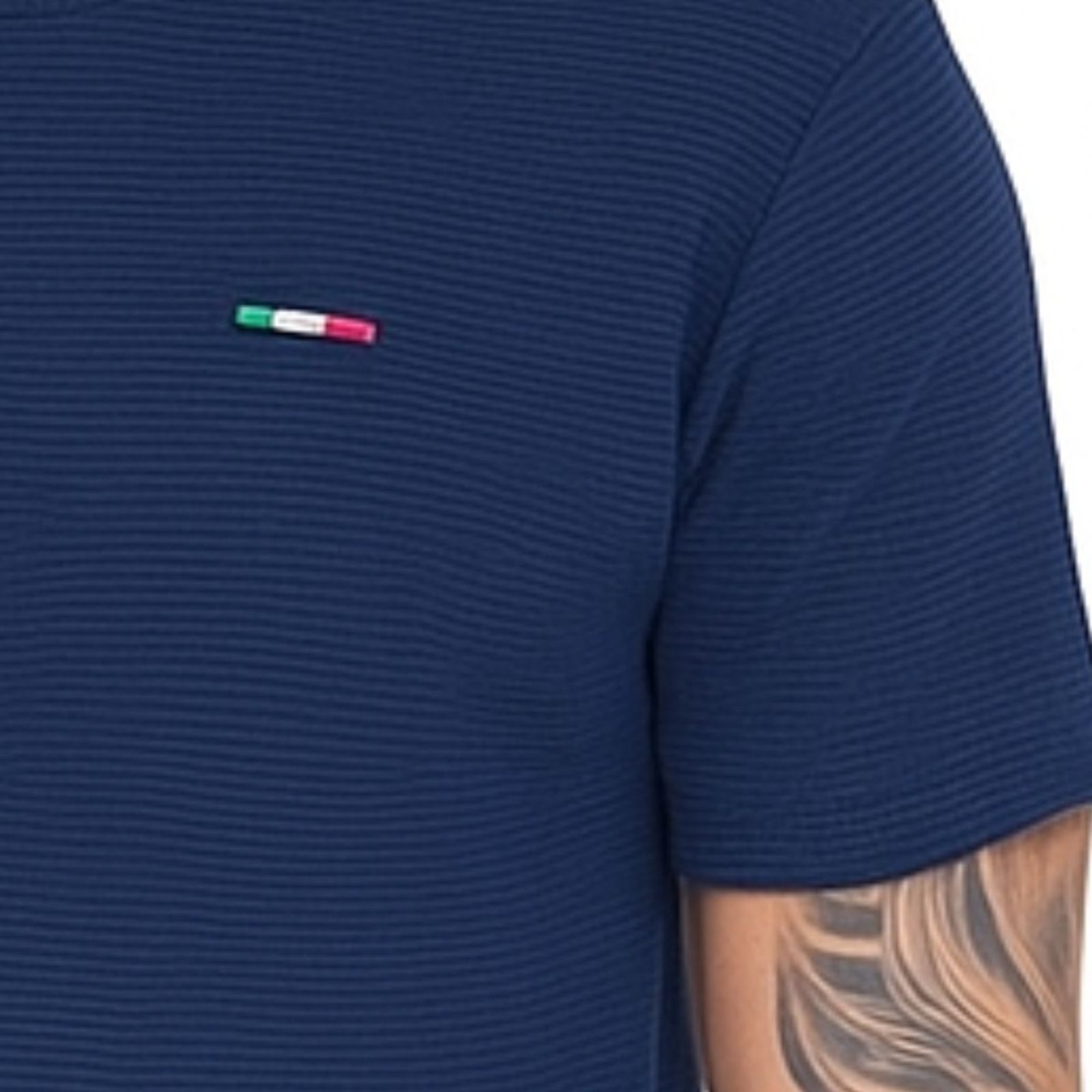 Camiseta Masculina Industrie Malha Fusion Premium Gola Careca Bordado Itália Estilo Casual Marinho