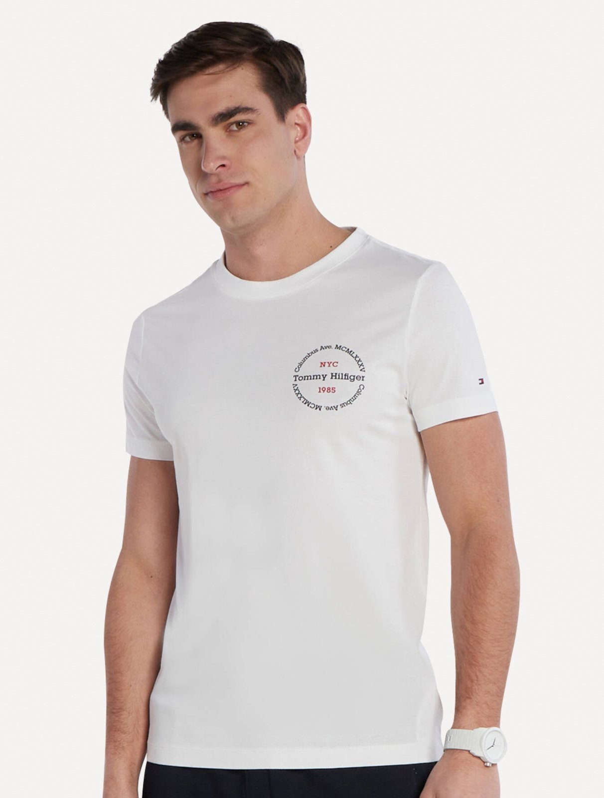Camiseta Tommy Hilfiger Masculina Columbus Roundle Logo Branca