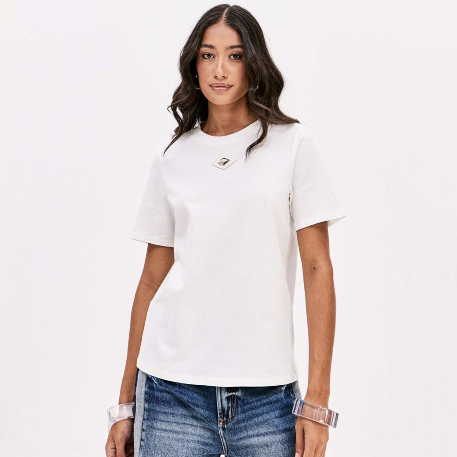 Camiseta Easy Lança Perfume Babylook Pr26 Off White Feminino