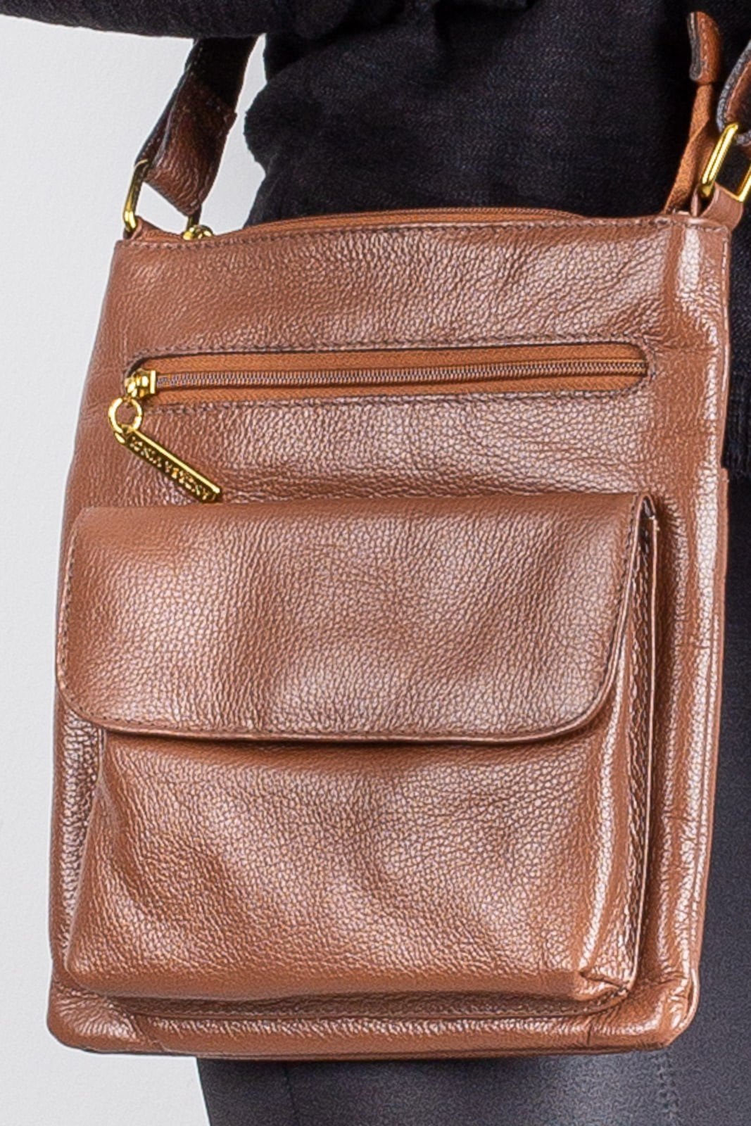 Bolsa pequena transversal de couro liso Alana – Whisky