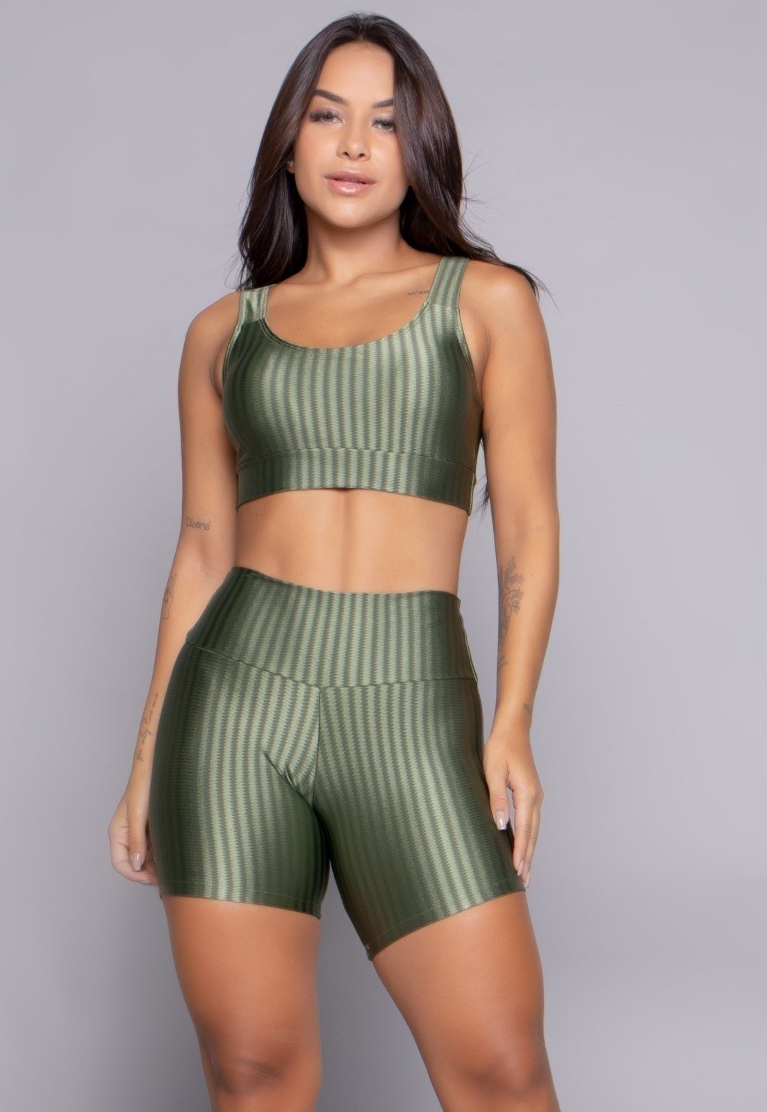 Conjunto Fitness WLS Modas Top Bojo Removível e Short New Zig Verde