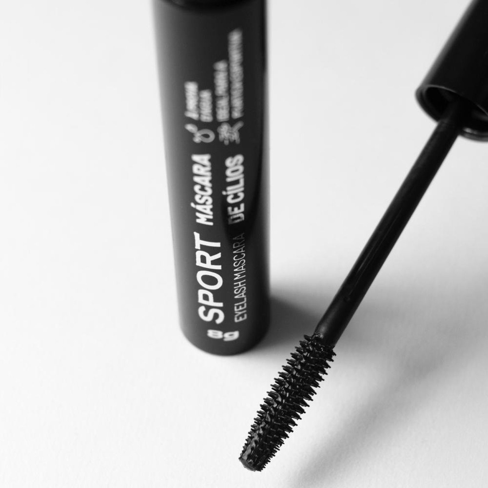 Pink Cheeks Sport eyelash Máscara de Cílios Preta 8g