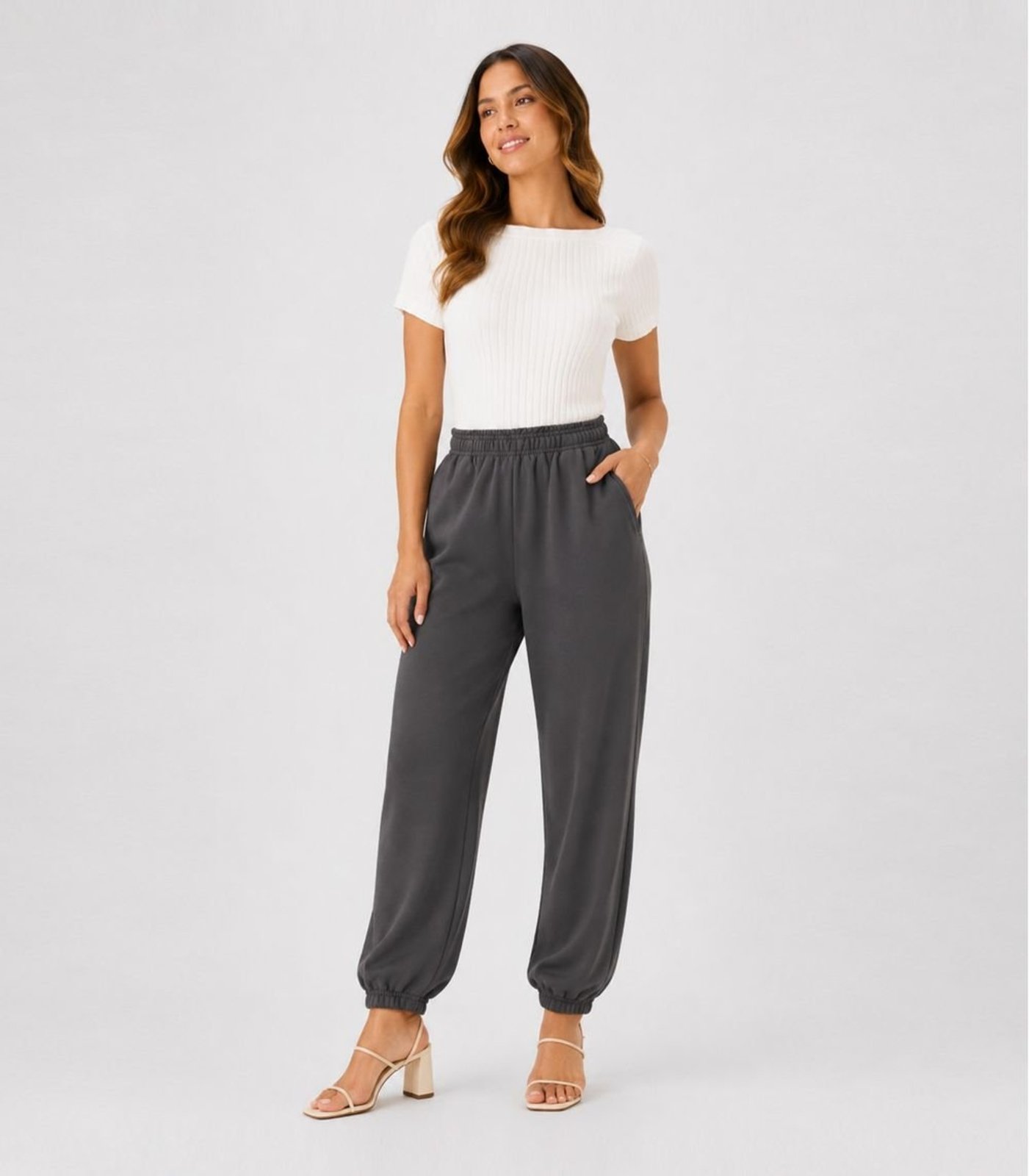Calça Feminina Moletom Peluciado Infinita Cor Cinza