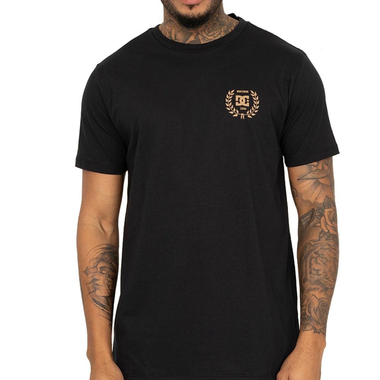 Camiseta DC Shoes Worldwide 94 SM26 Masculina Preto