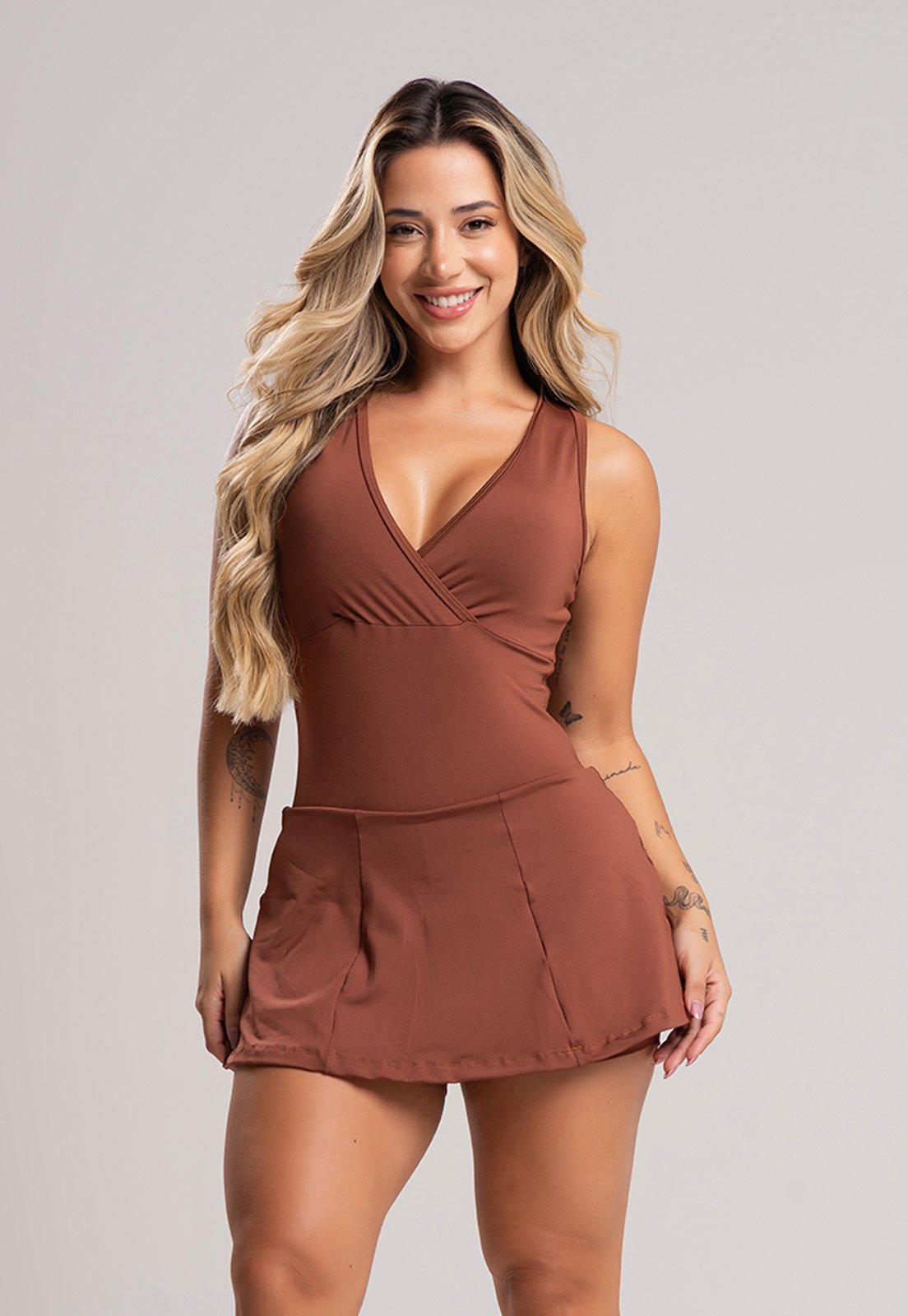 Macaquinho MVB Modas Vestido Curto Short Saia Estampado Marrom
