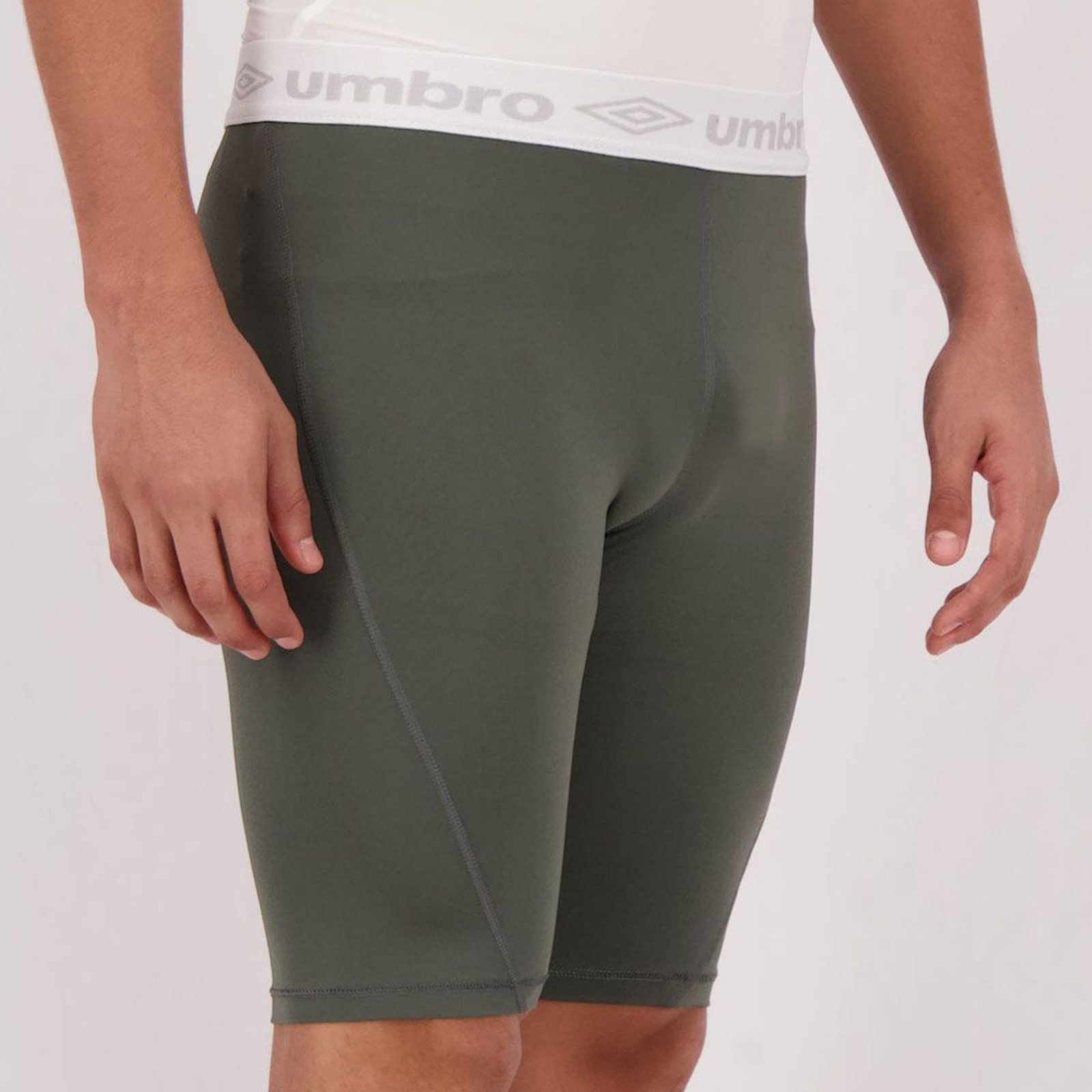 Vista 3 Bermuda Térmica Umbro Twr Diamond New Grafite cinza Umbro cinza
