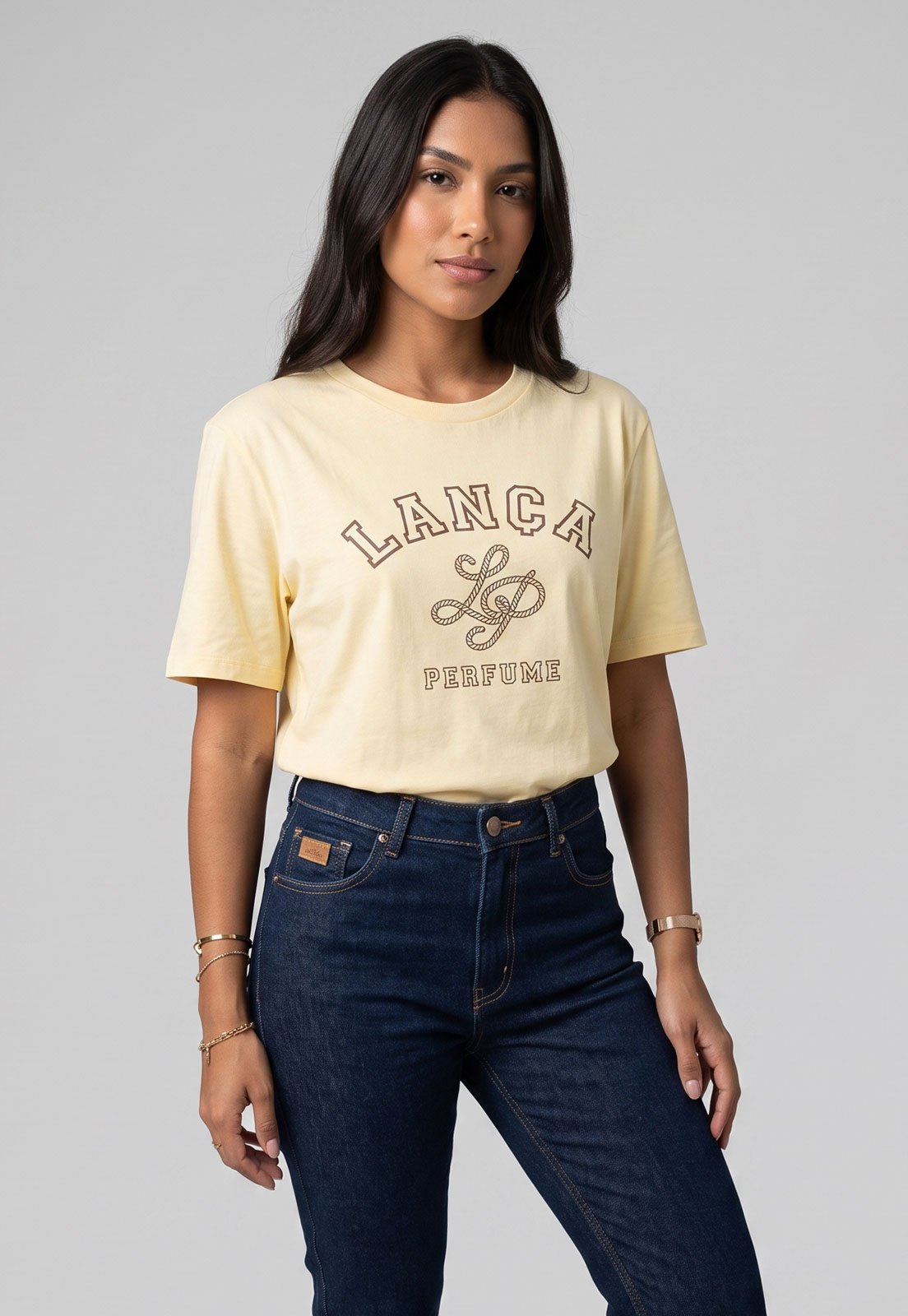 Camiseta Feminina Lança Perfume Estampa Frontal Amarelo