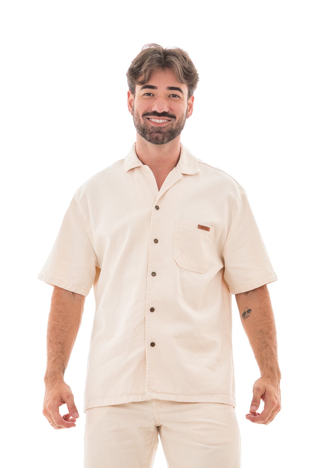 Vista 2 Camisa Jeans Masculina Arauto Oversized Natural ARAUTO JEANS bege natural ARAUTO JEANS bege natural