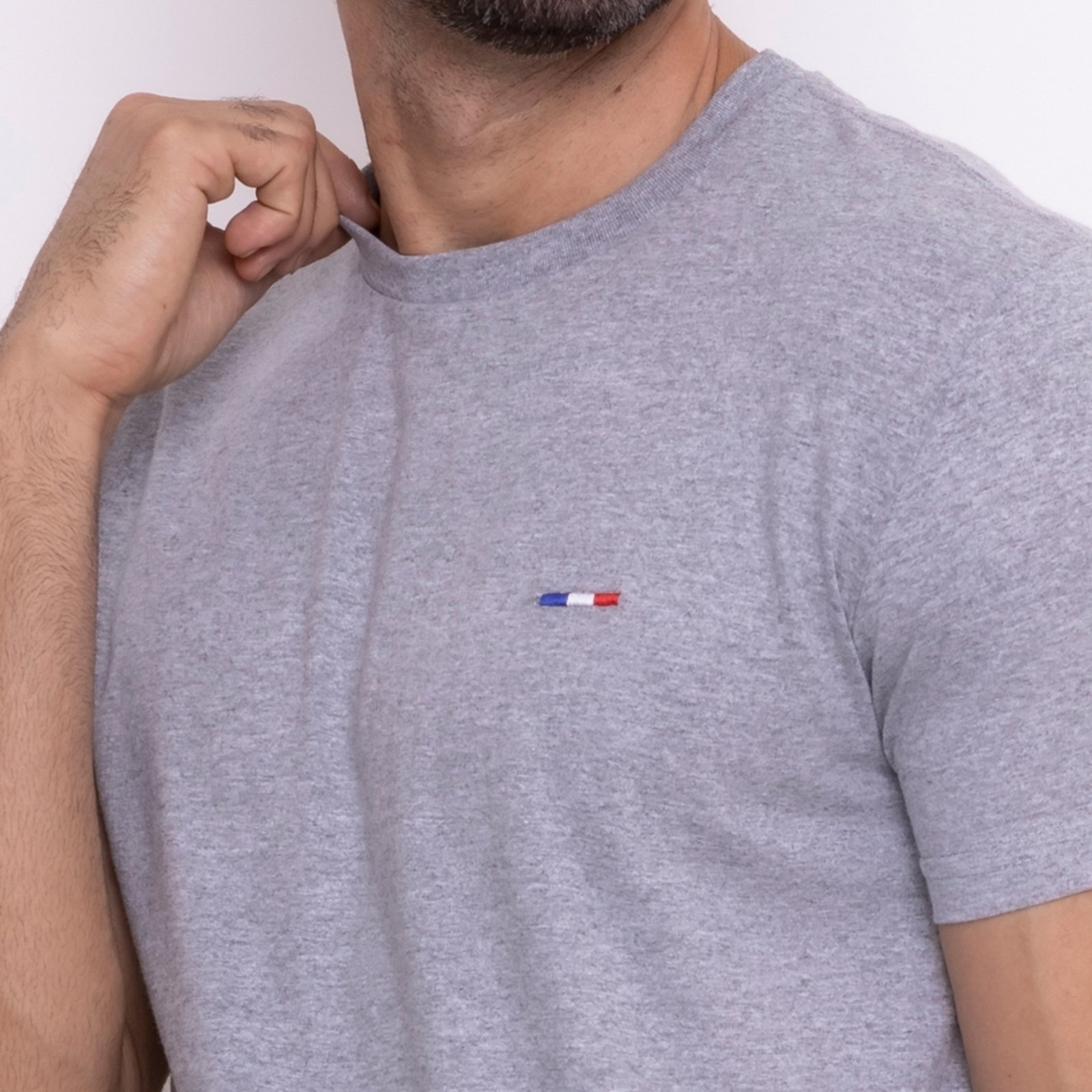 Camiseta Masculina Básica FMF com Bordado no Estilo Tommy Algodão Premium França Cinza