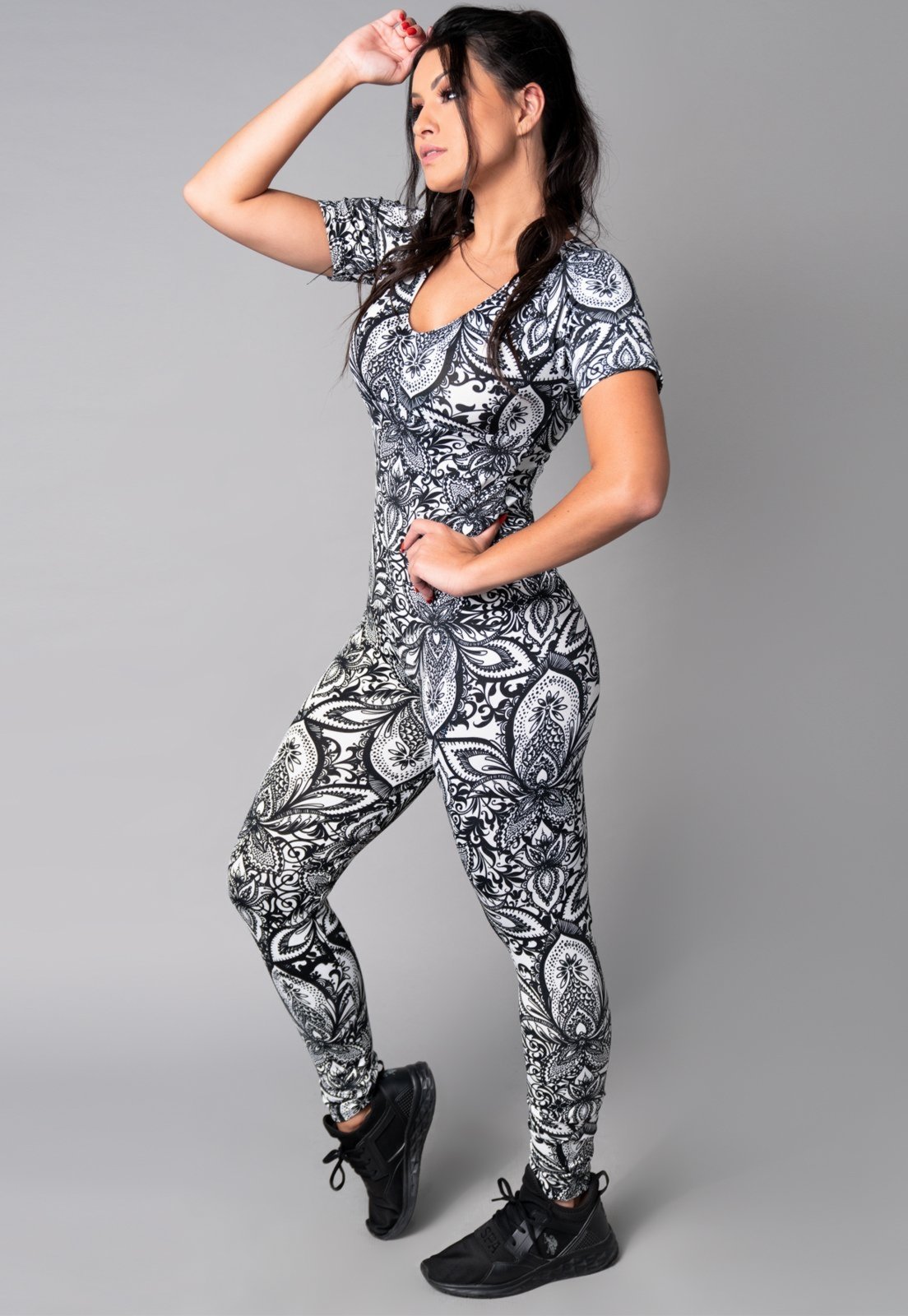 Macacão Longo MVB Modas Manga Curta Fitness Suplex Liso Mandala