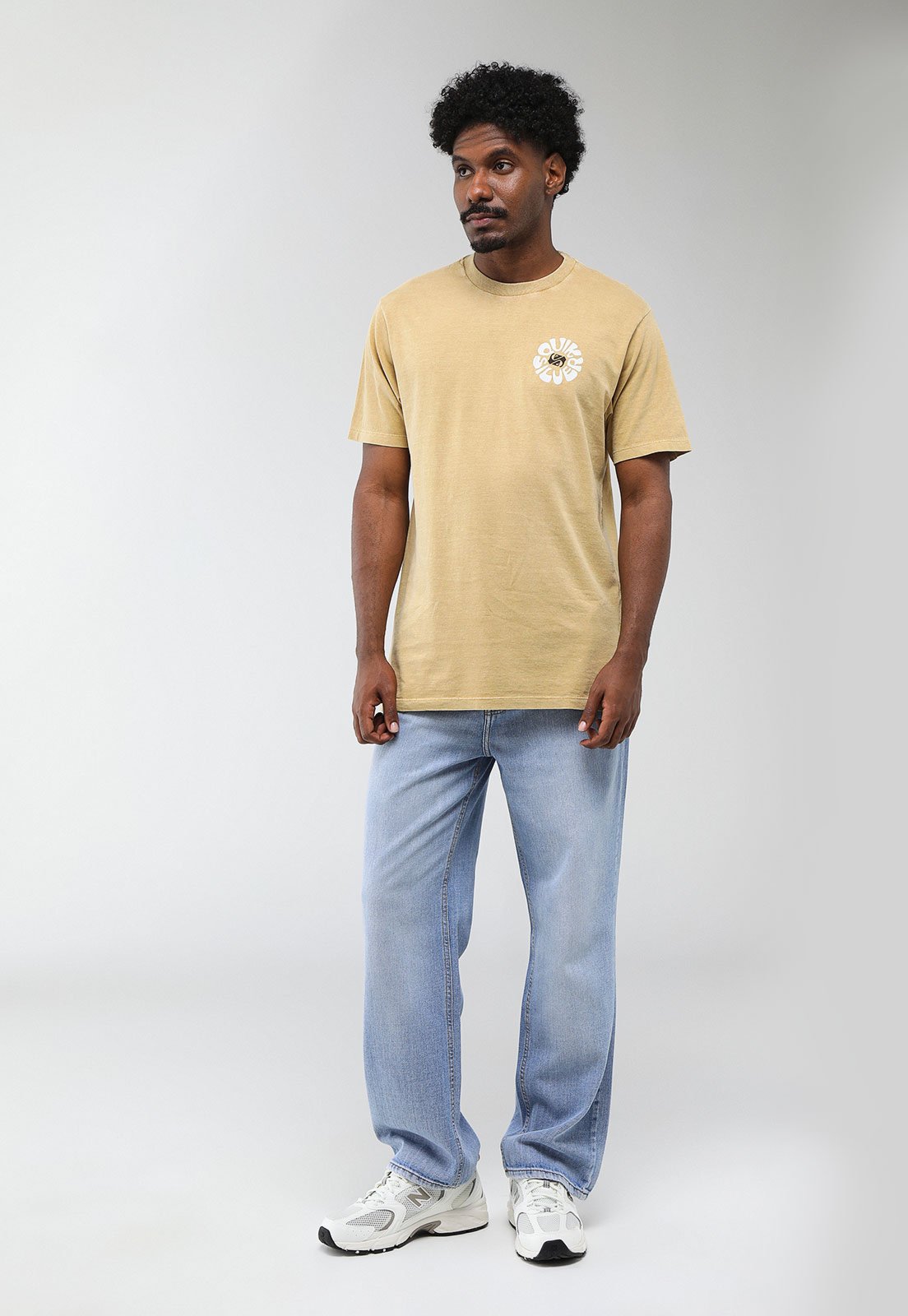 Camiseta Masculina Quiksilver Roads End Bege