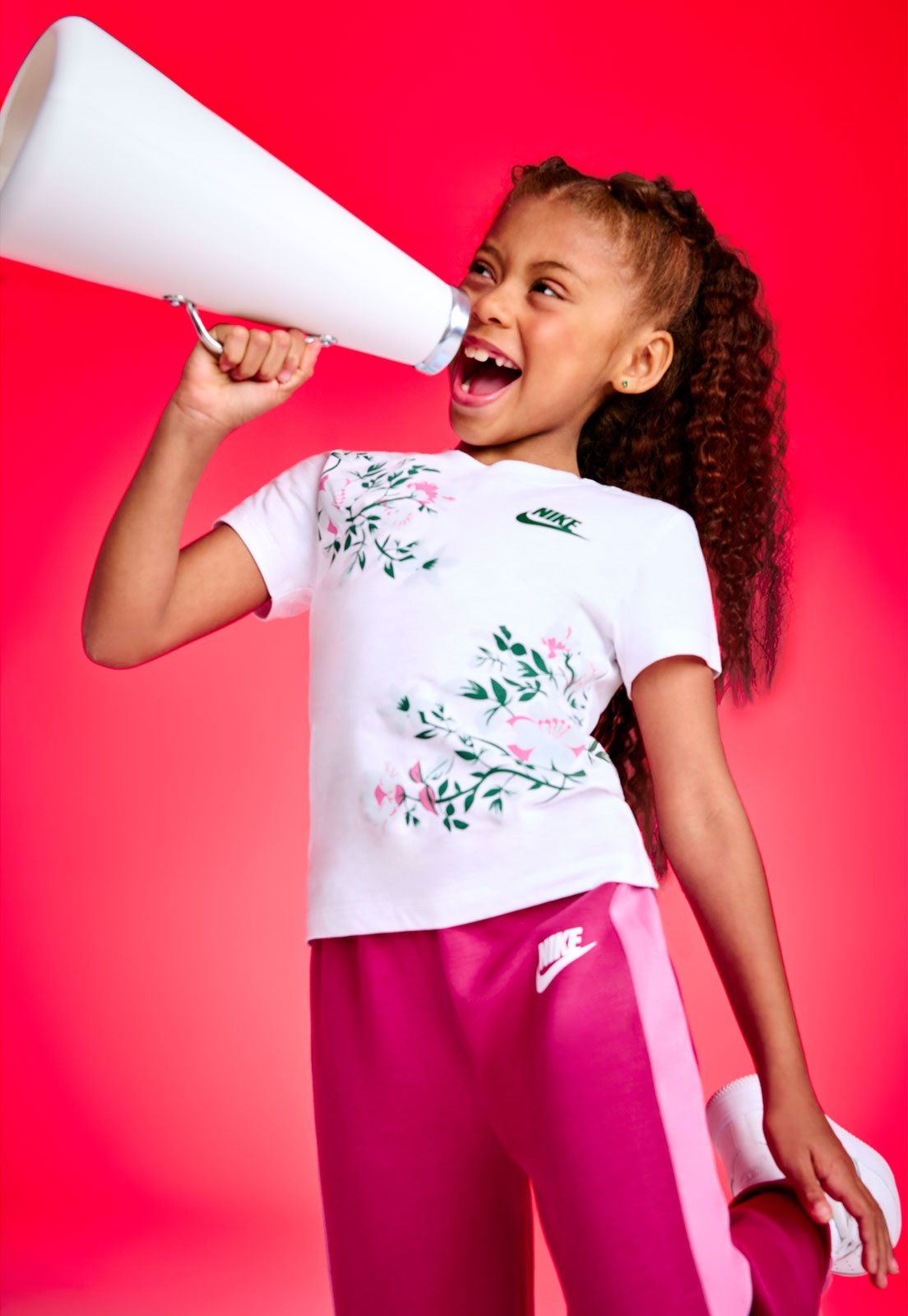 Infantil - Camiseta Nike Estampa Floral Branca