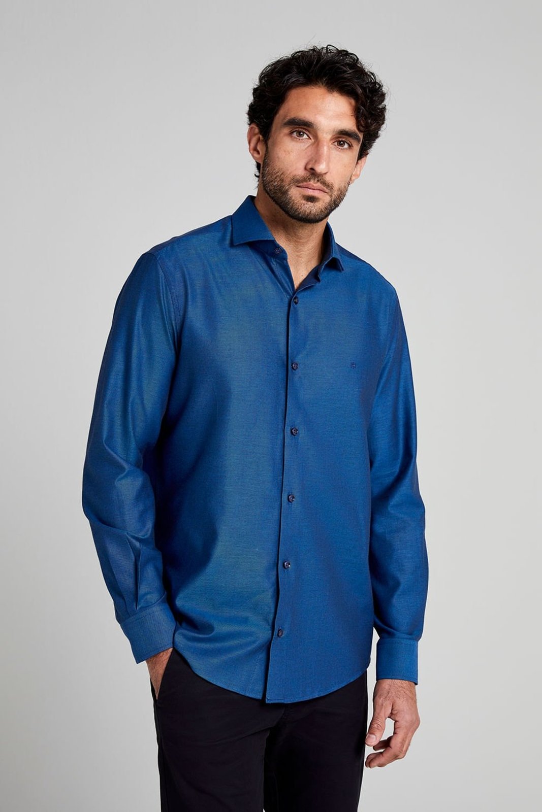 HIGHSTIL Camisa Lisa em Algodão Egípcio Slim Fit - Azul Marinho