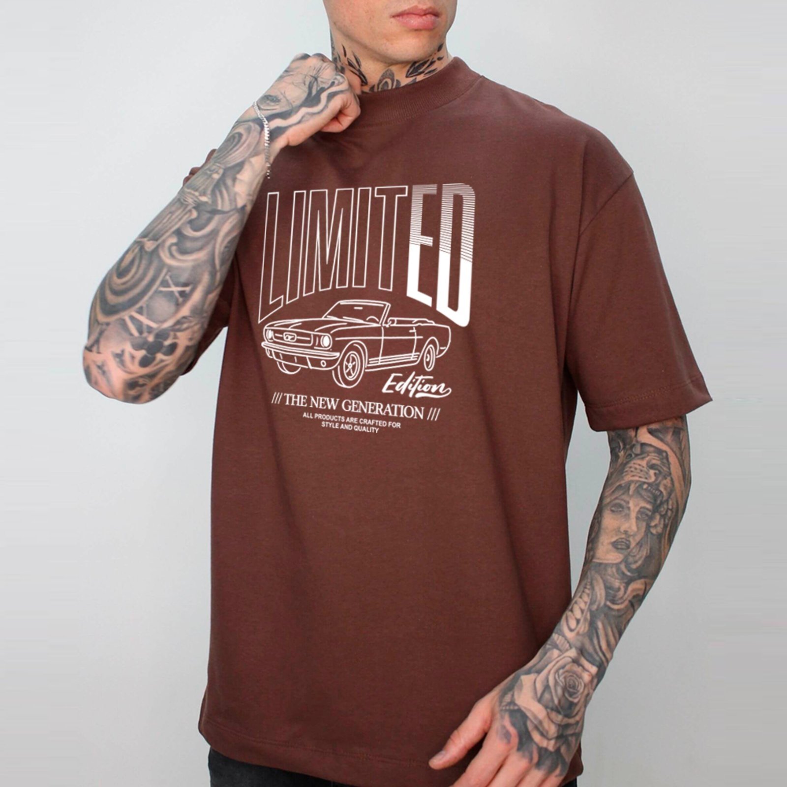 Camiseta Ousy Streetwear Classic Car Limited Edition Street Style Oversized Marrom