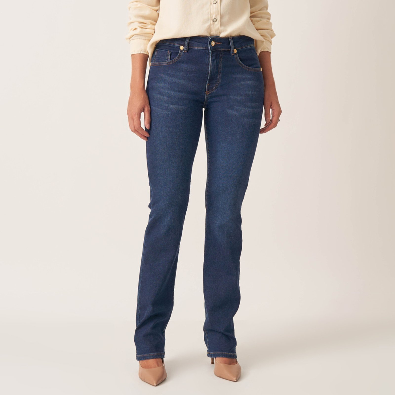 Calça Jeans Confort Reta Judy Basica Cintura Média